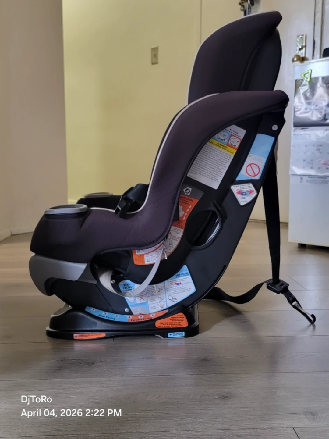 Graco Extend2Fit Convertible Car Seat - photo 3