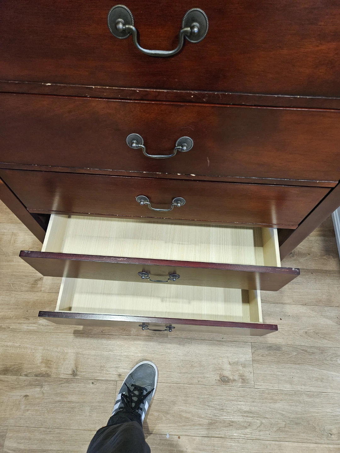Dark Wood 5-Drawer Dresser - photo 4
