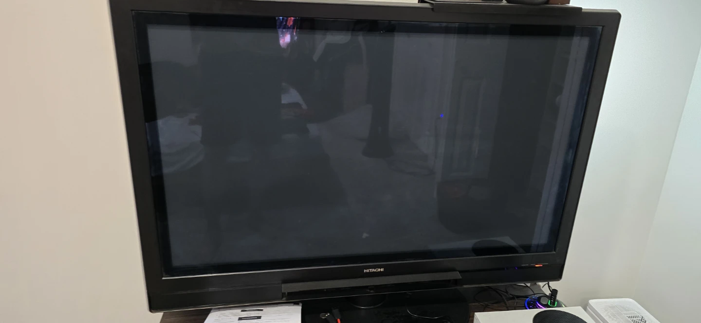 Hitachi 42" Plasma TV P42H4011A