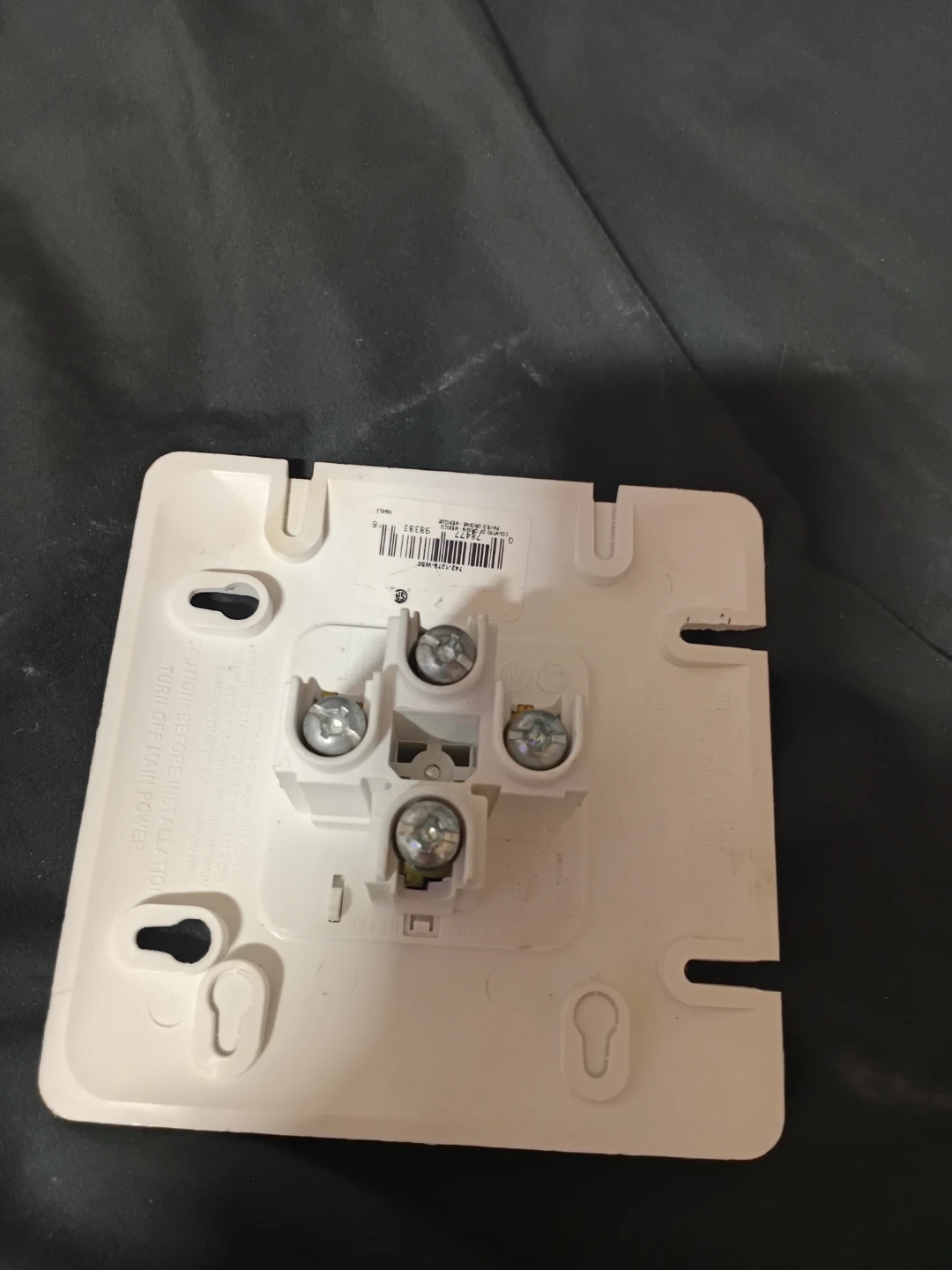 Leviton White 15A 125V Receptacle - photo 2