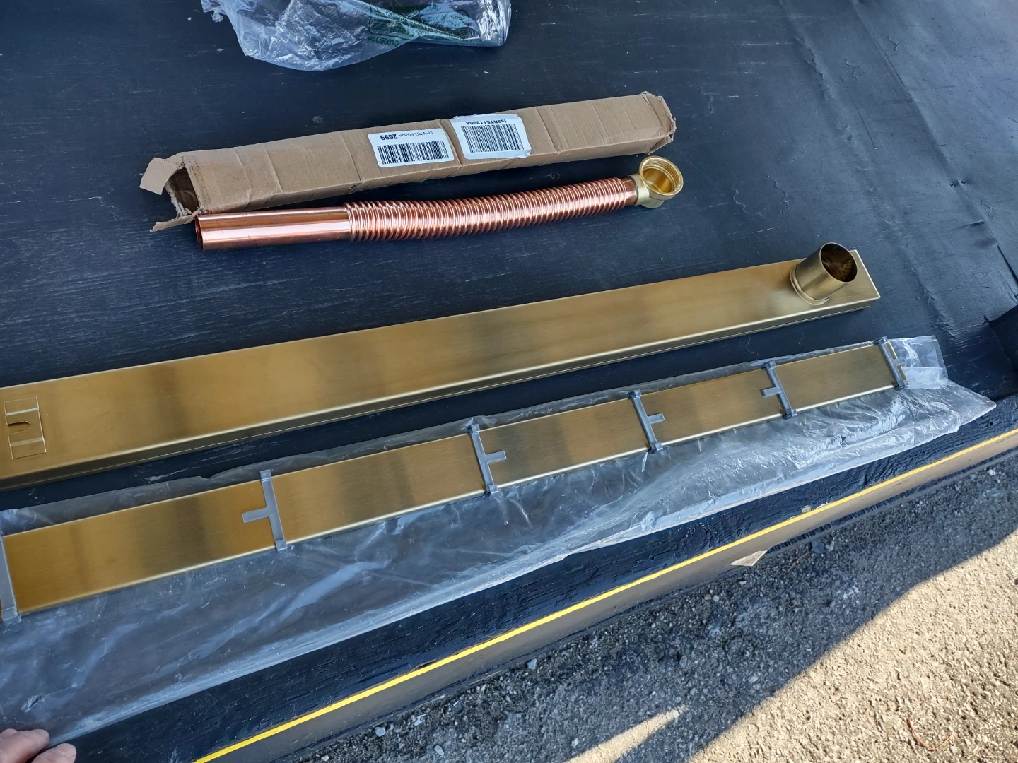 2 pieces brand new Brass Linear Shower Drain with Flexible Hose - photo 2