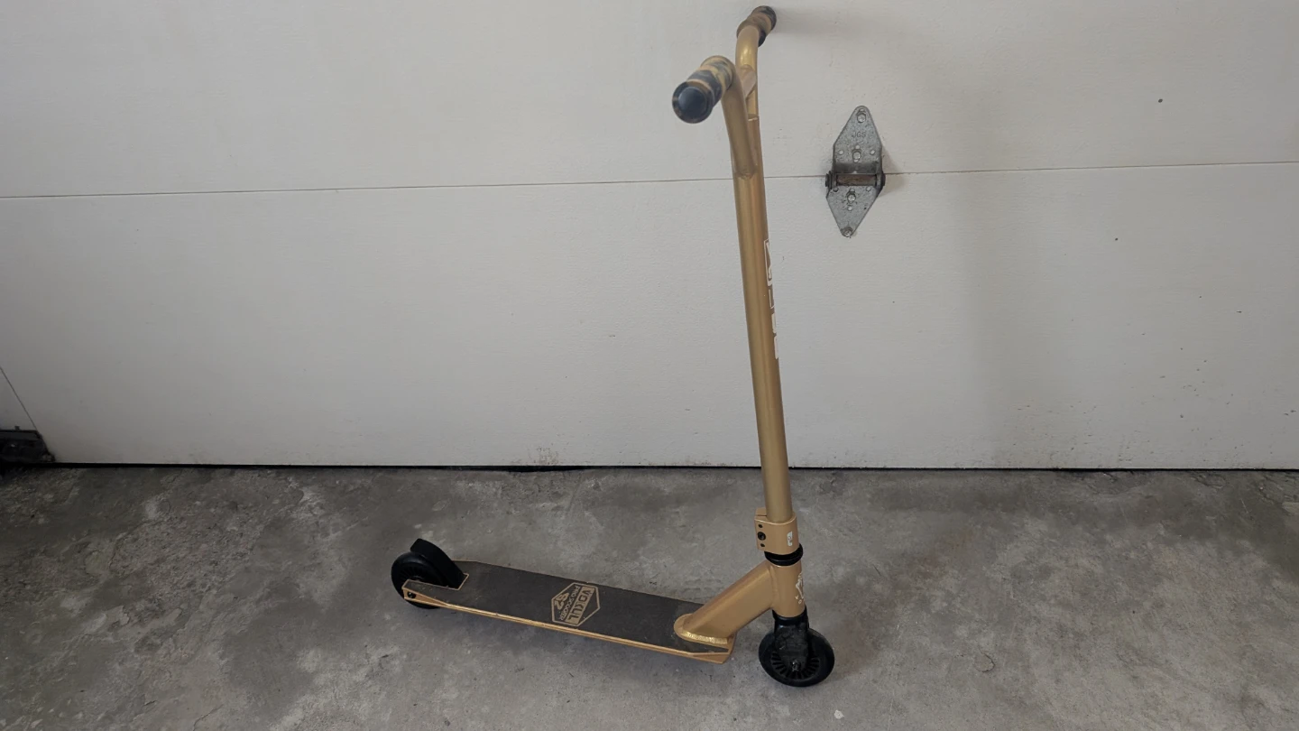 Lucky Scooters Pro Scooter - Gold - photo 2