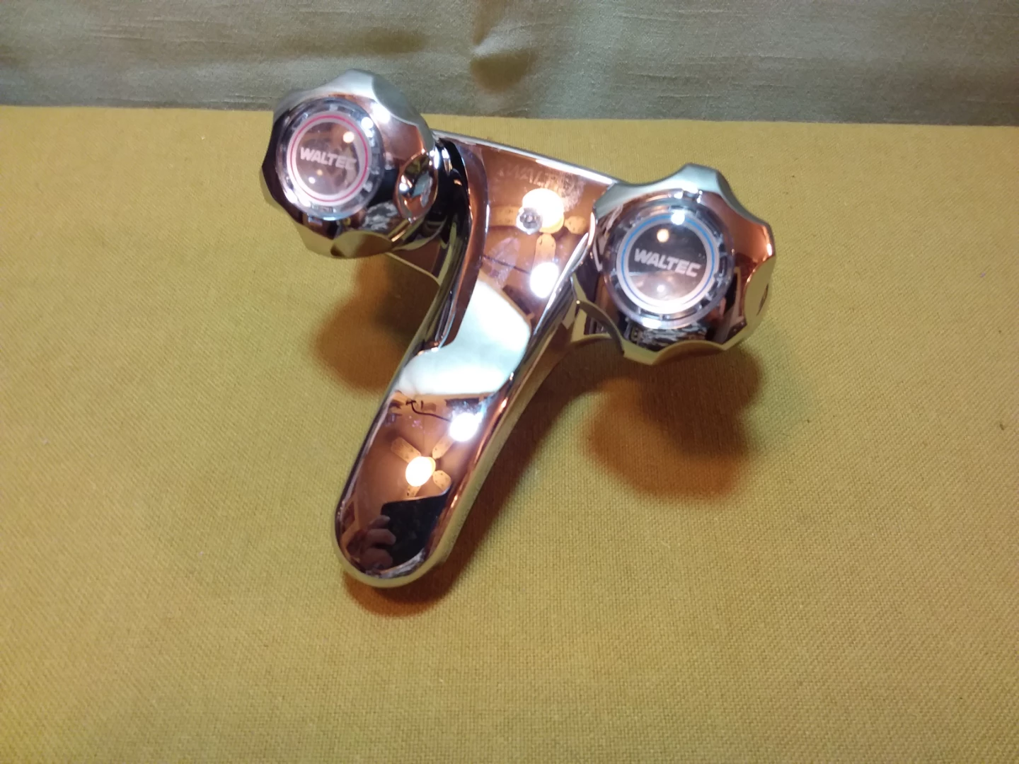 🚿 🆕 Waltec Chrome Two-Handle Faucet 🚿 🆕 - photo 3