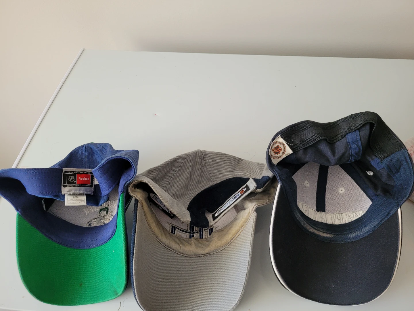 Calgary Flames & Toronto Maple Leafs Hockey Caps $10 each - photo 5