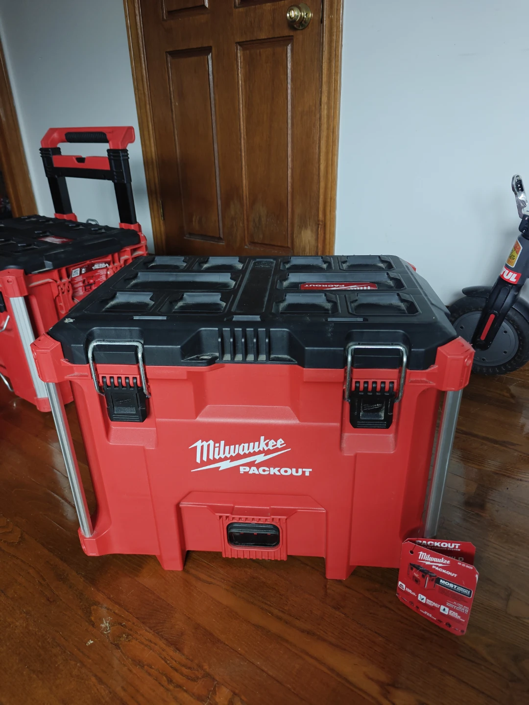 Milwaukee PACKOUT XL Tool Box