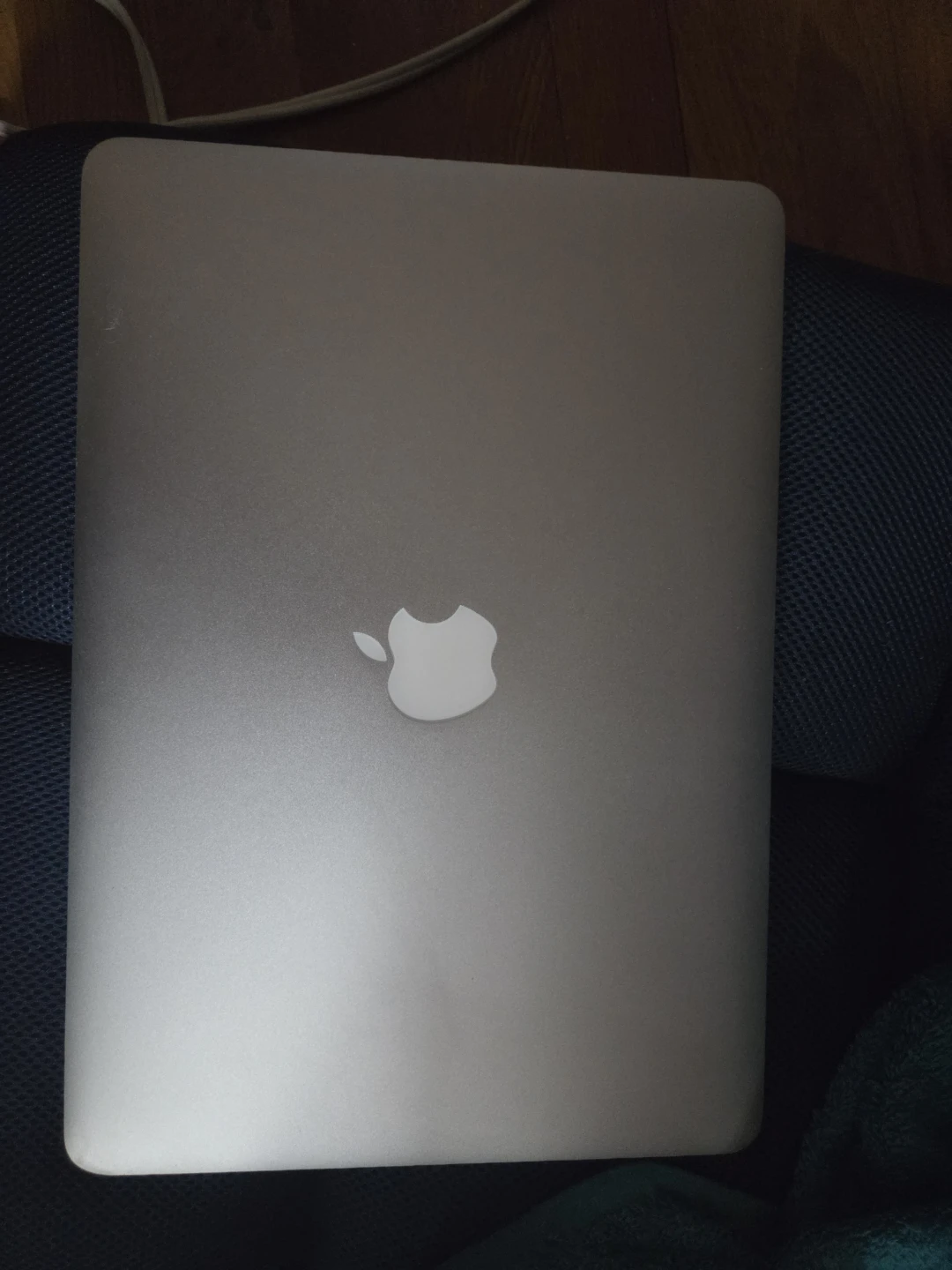Apple MacBook Air Laptop - photo 3