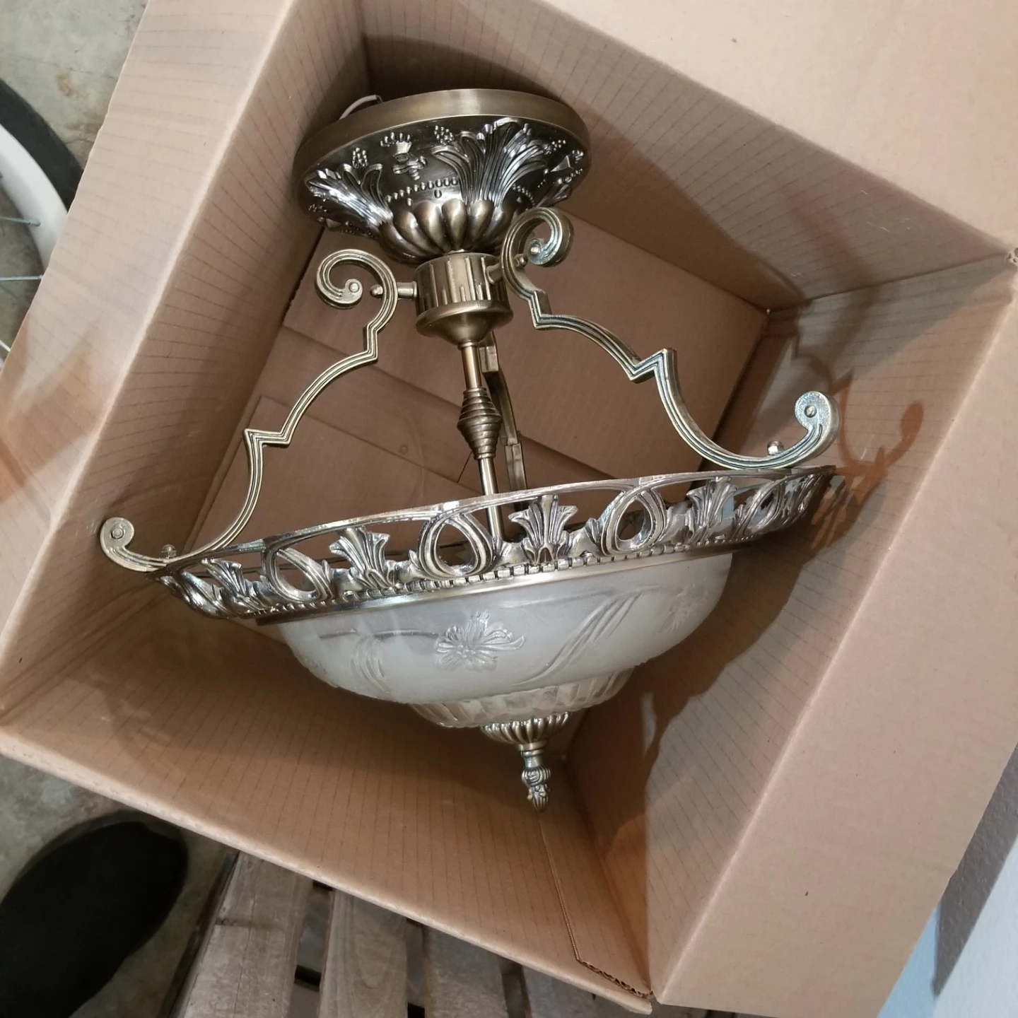 LIGHT FIXTURE - photo 2