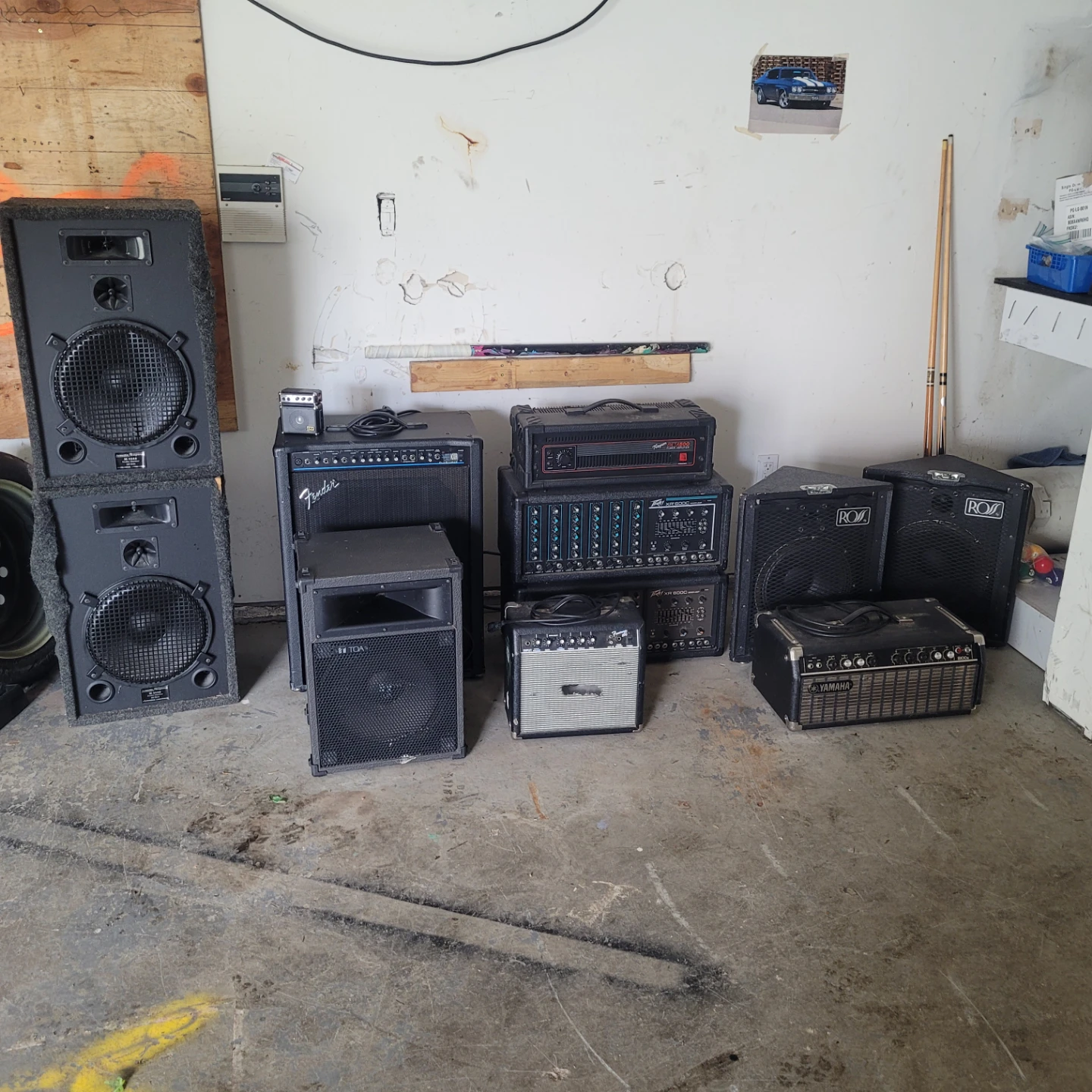 Vintage band sound equipment  11 pcs