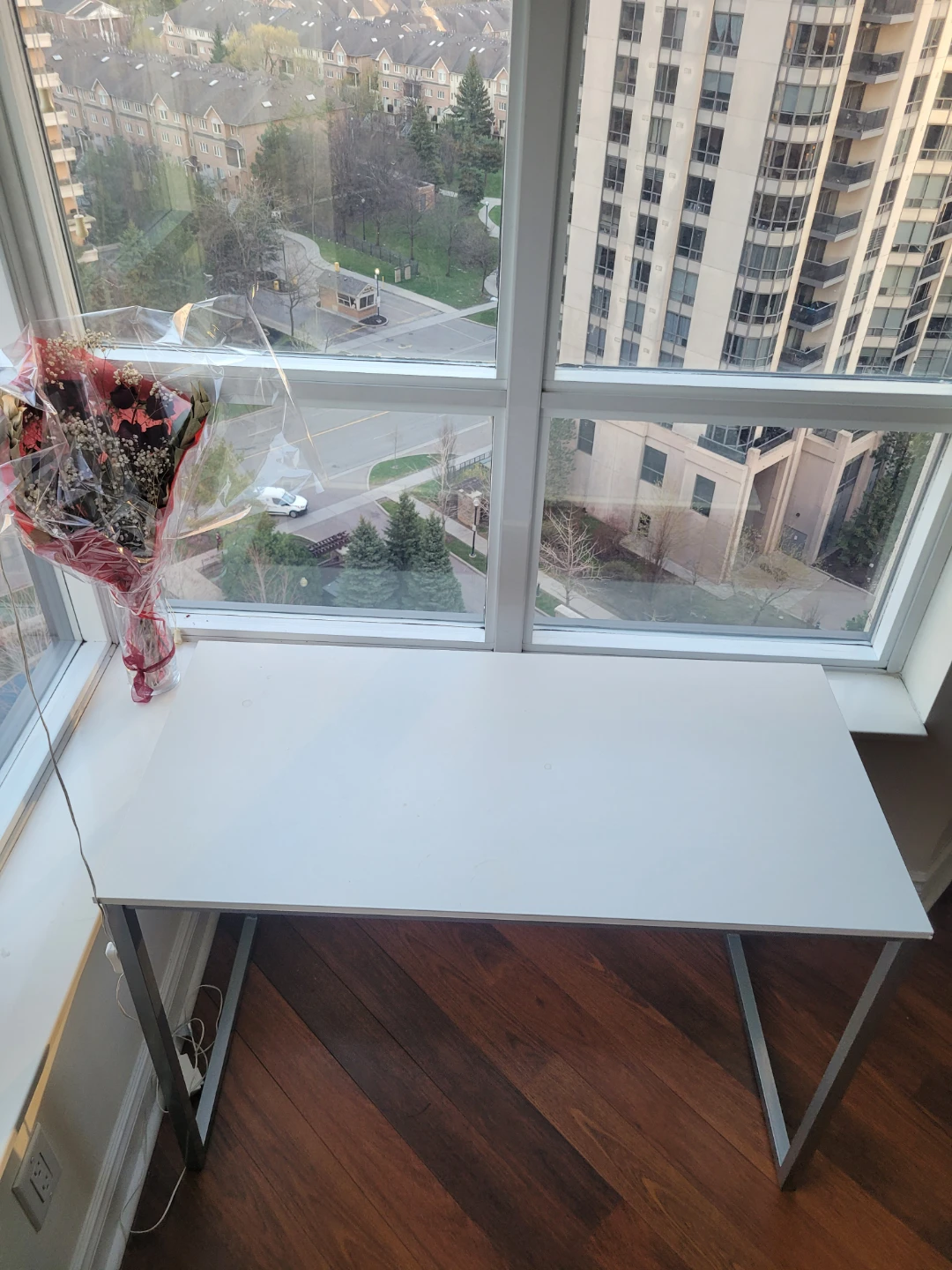 White Desk