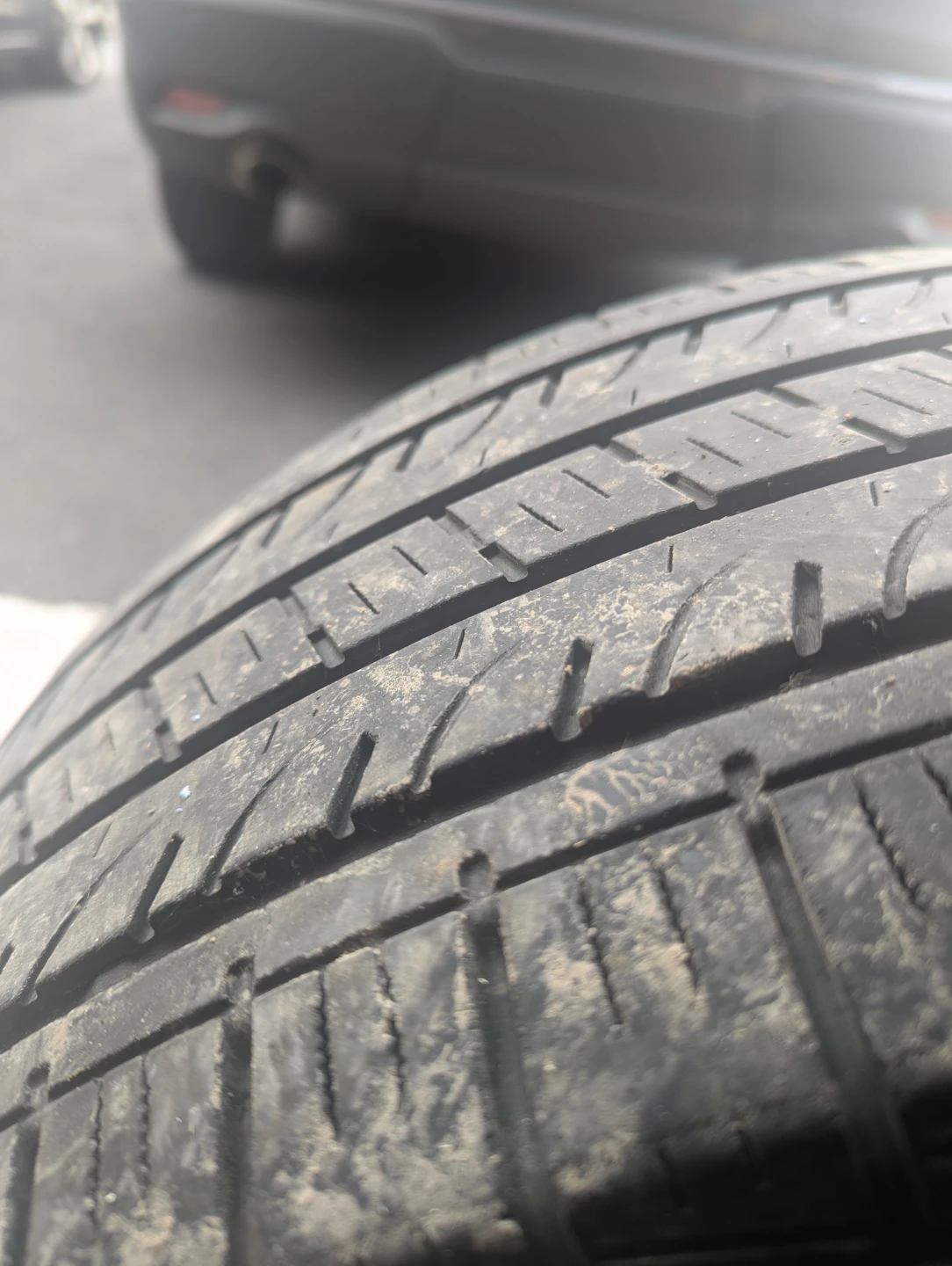 Yokohama Geolandar H/T G056 P255/60R18 107H Tire
