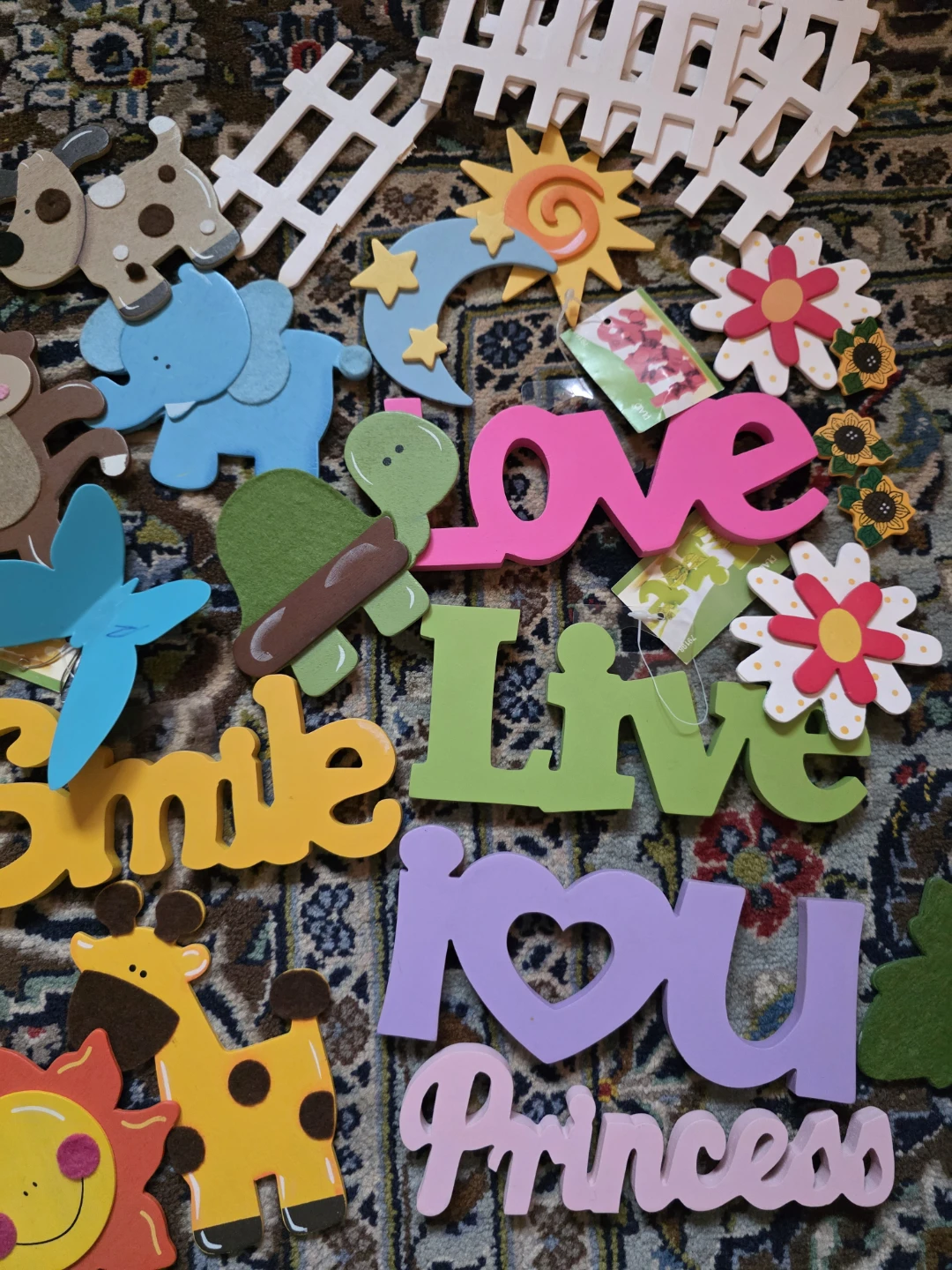 Assorted Craft Decor - Love, Live, Smile, Princess - photo 4