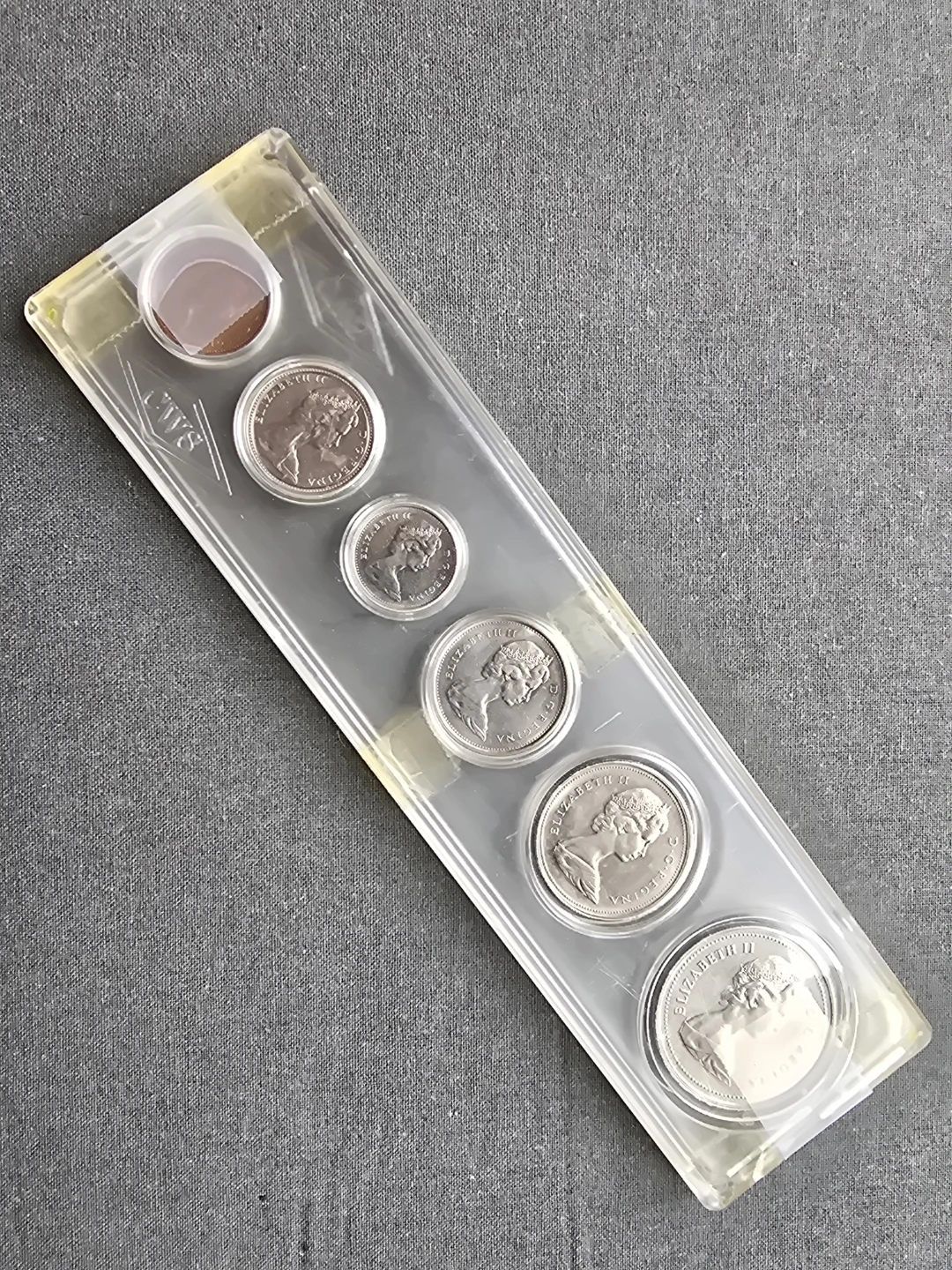 Canadian Uncirculated Coin Set - photo 2