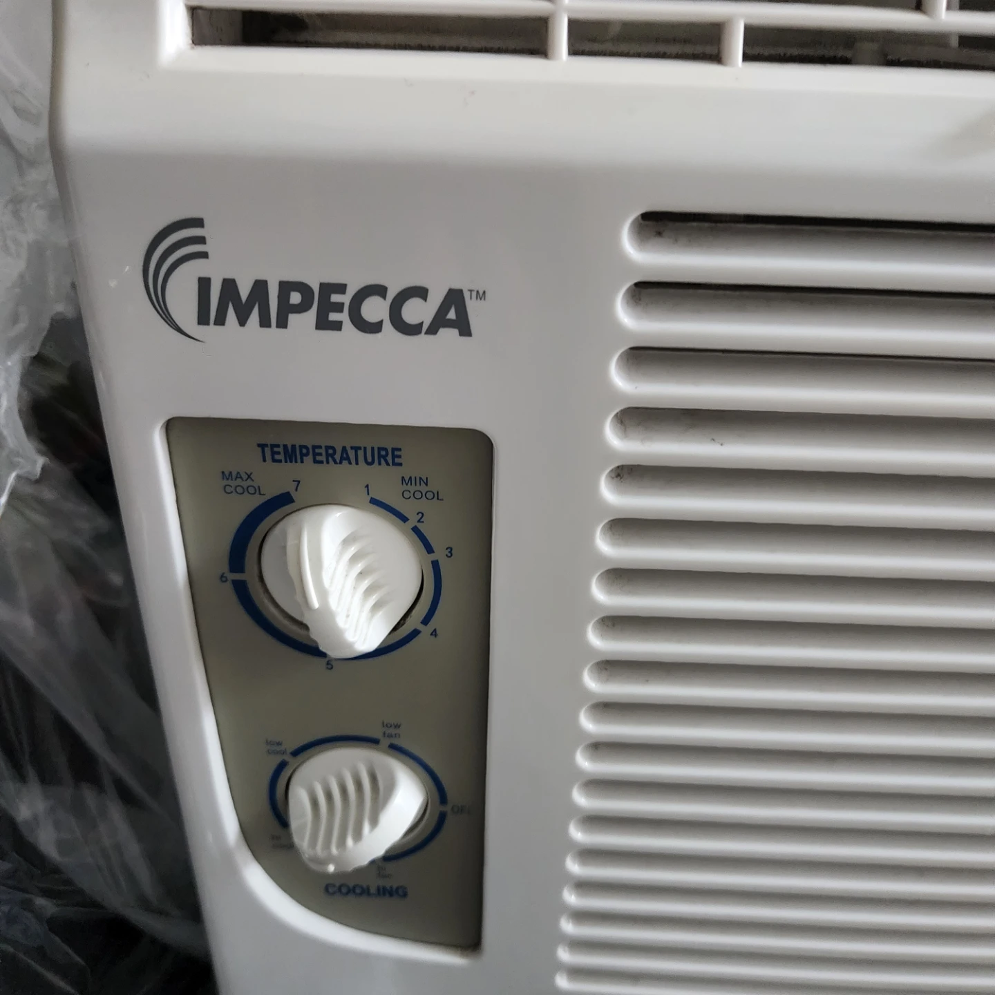 Impecca Window Type Air Conditioner IWA05-KM15 - photo 2