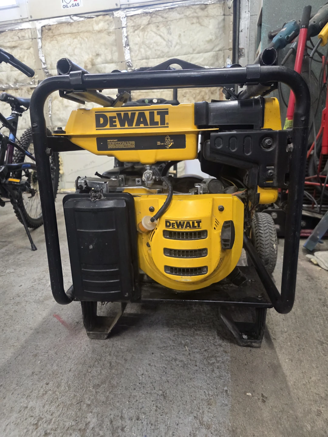 DeWalt Generator - photo 4
