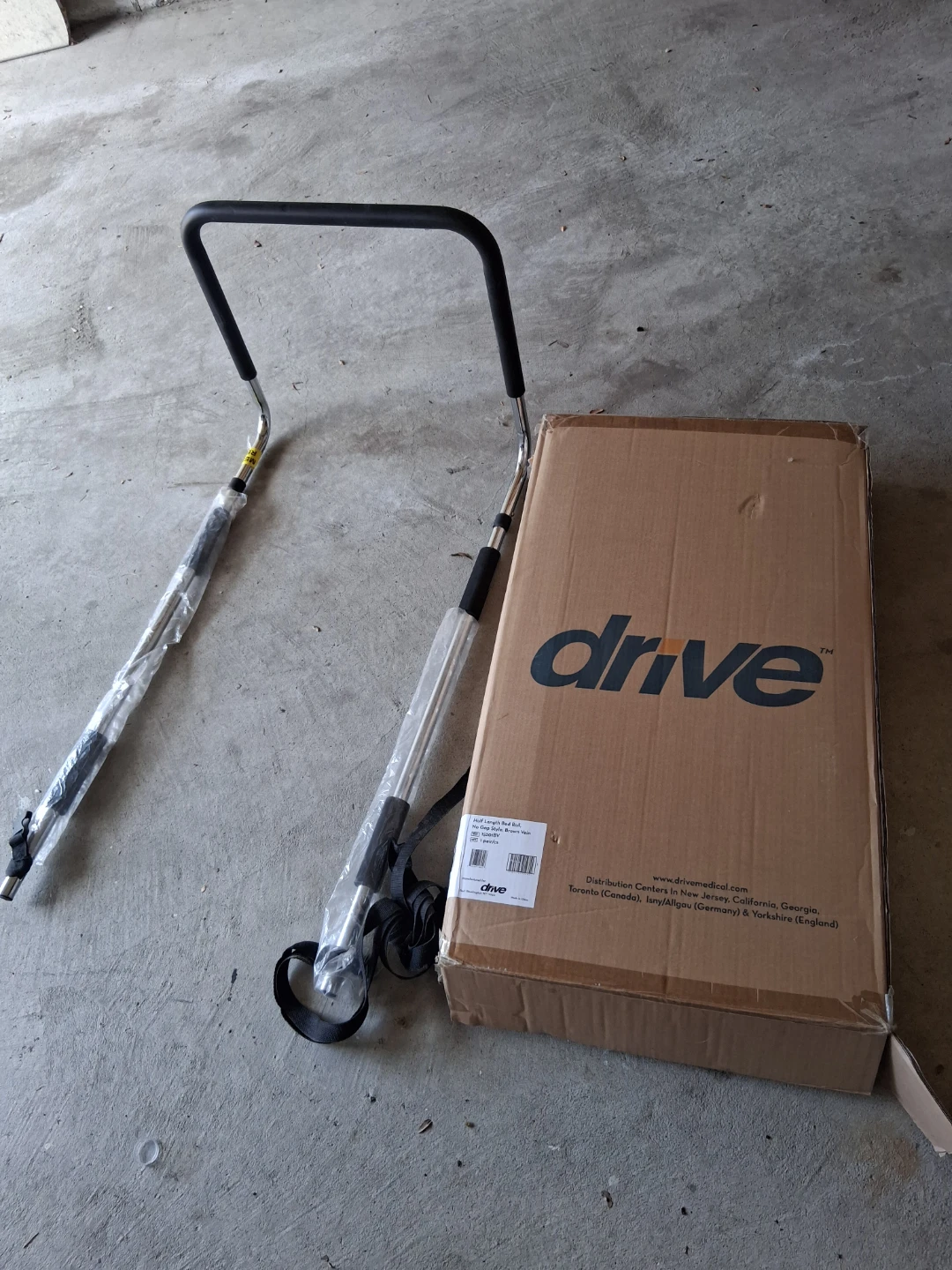 Drive Medical Half Length Bed Rail, Brown Vein