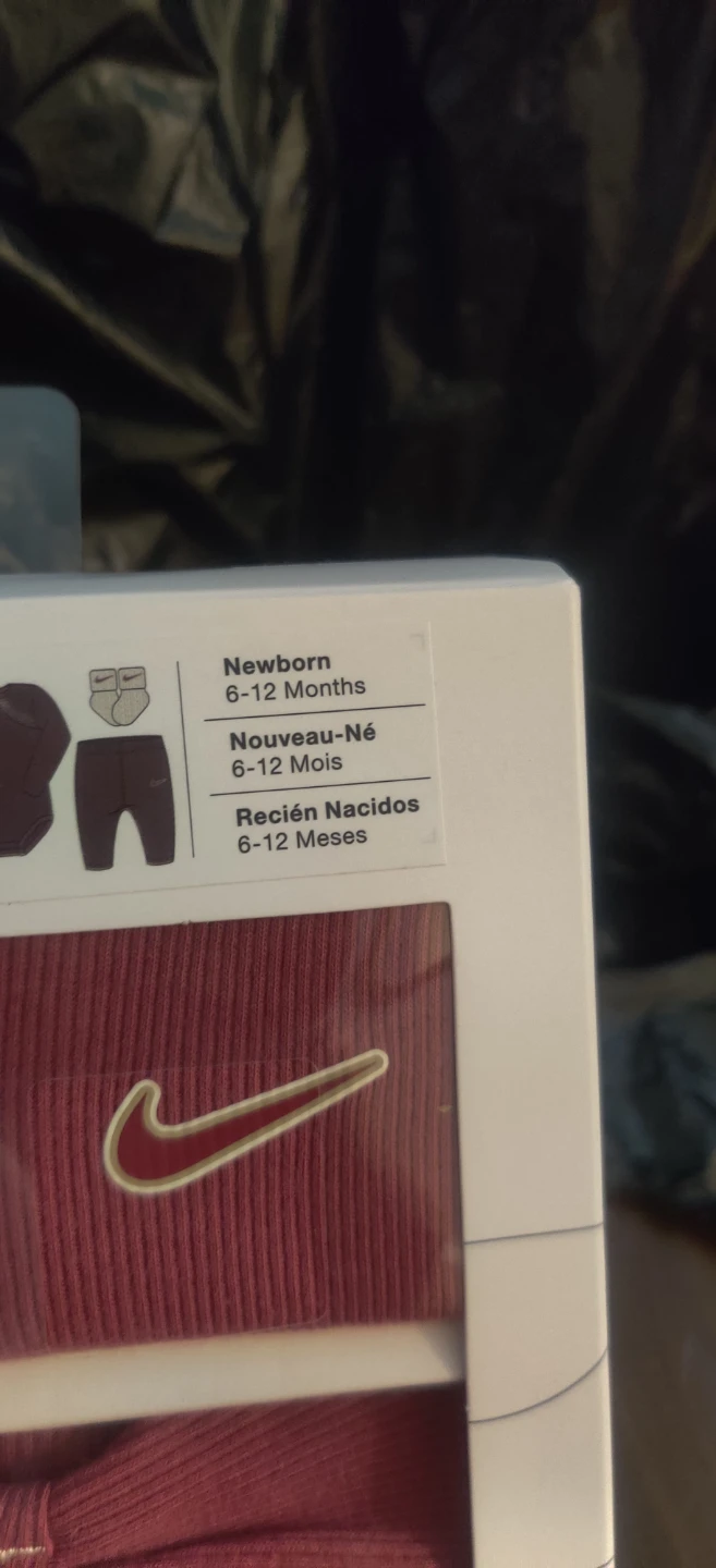 Nike 3-Piece Bodysuit, Pants & Booties Set 6-12 Months - photo 2