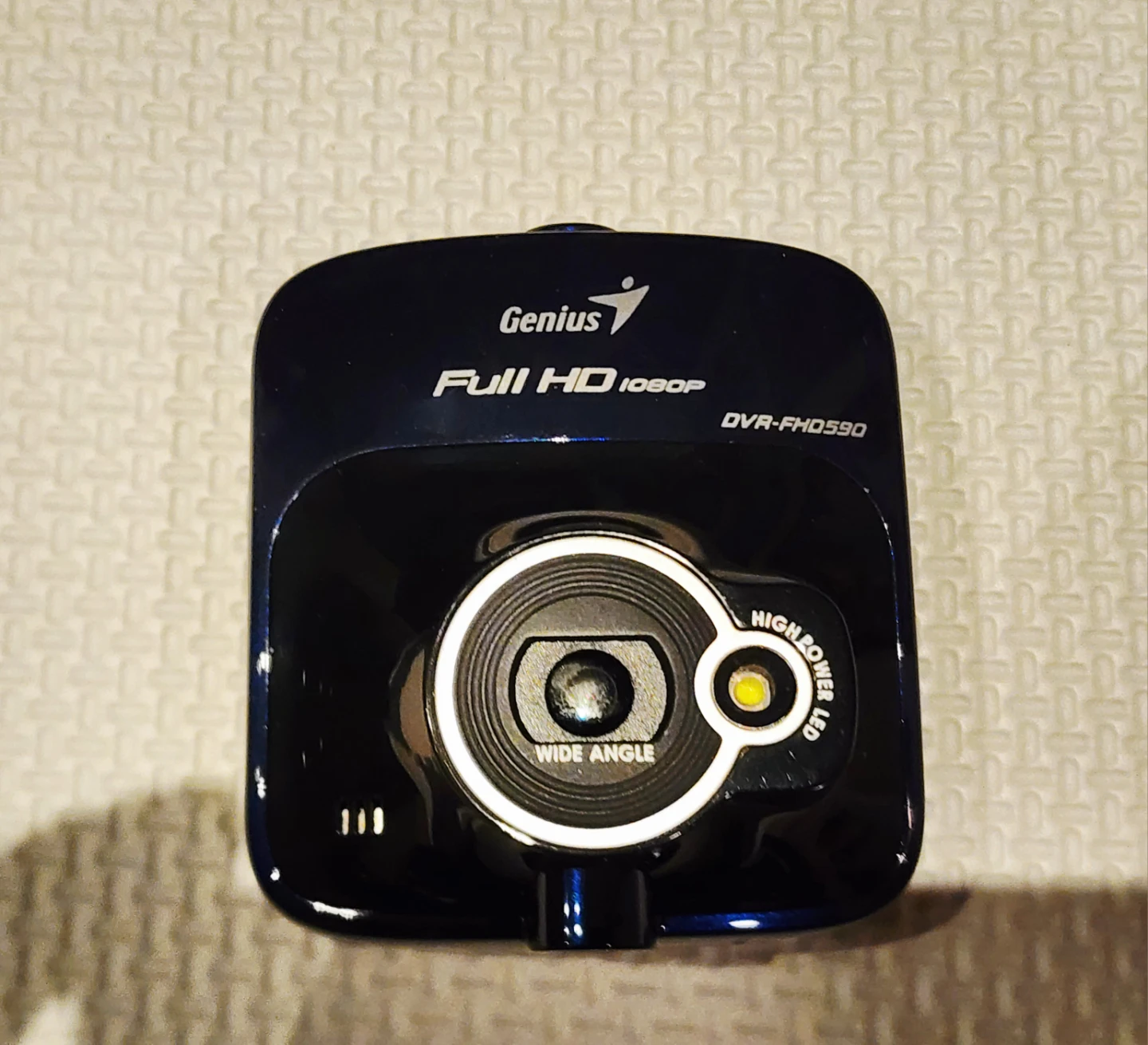 Genius DVR-FHD590 Full HD 1080P Vehicle Recorder - photo 2