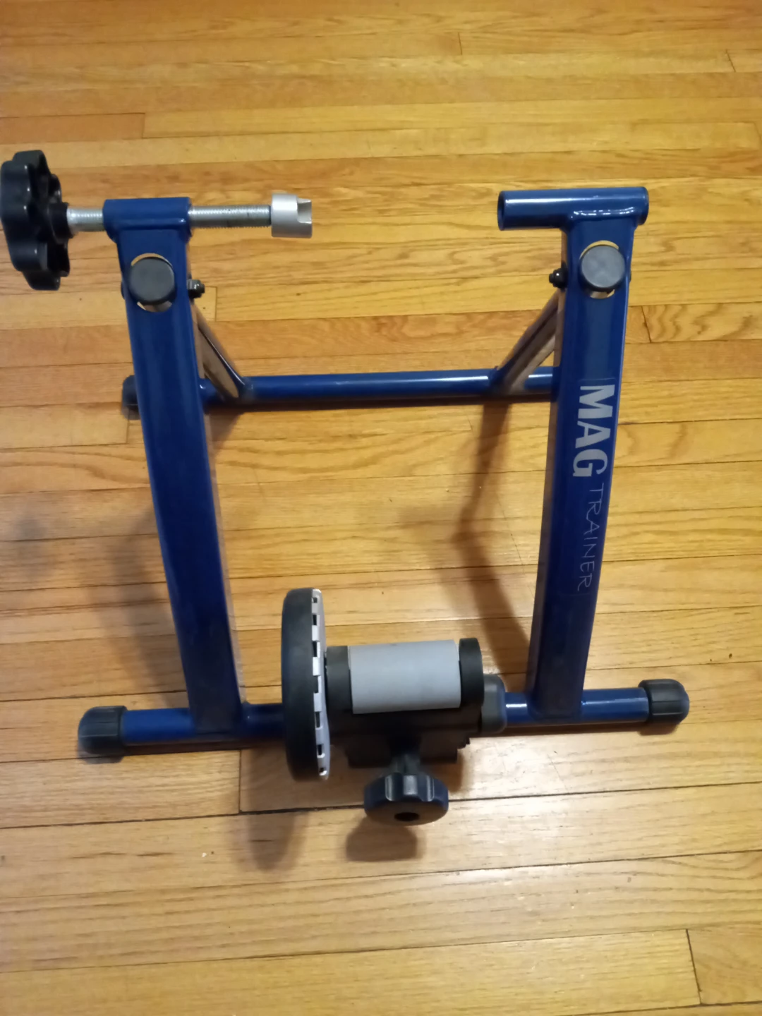 MAG TRAINER Bicycle Turbo Trainer