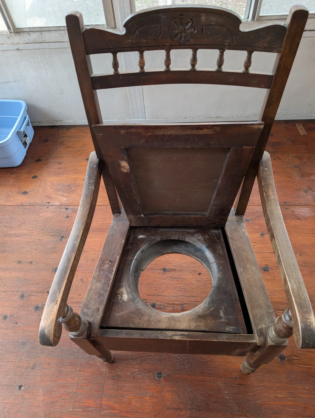 Antique Wooden Chamber Pot Chair - photo 2