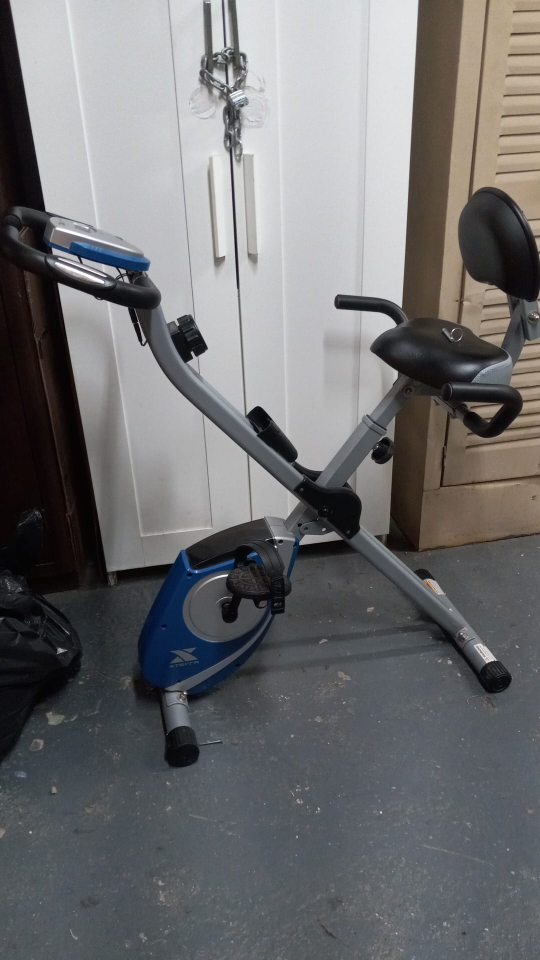 XTERRA Stationary Exercise Bike