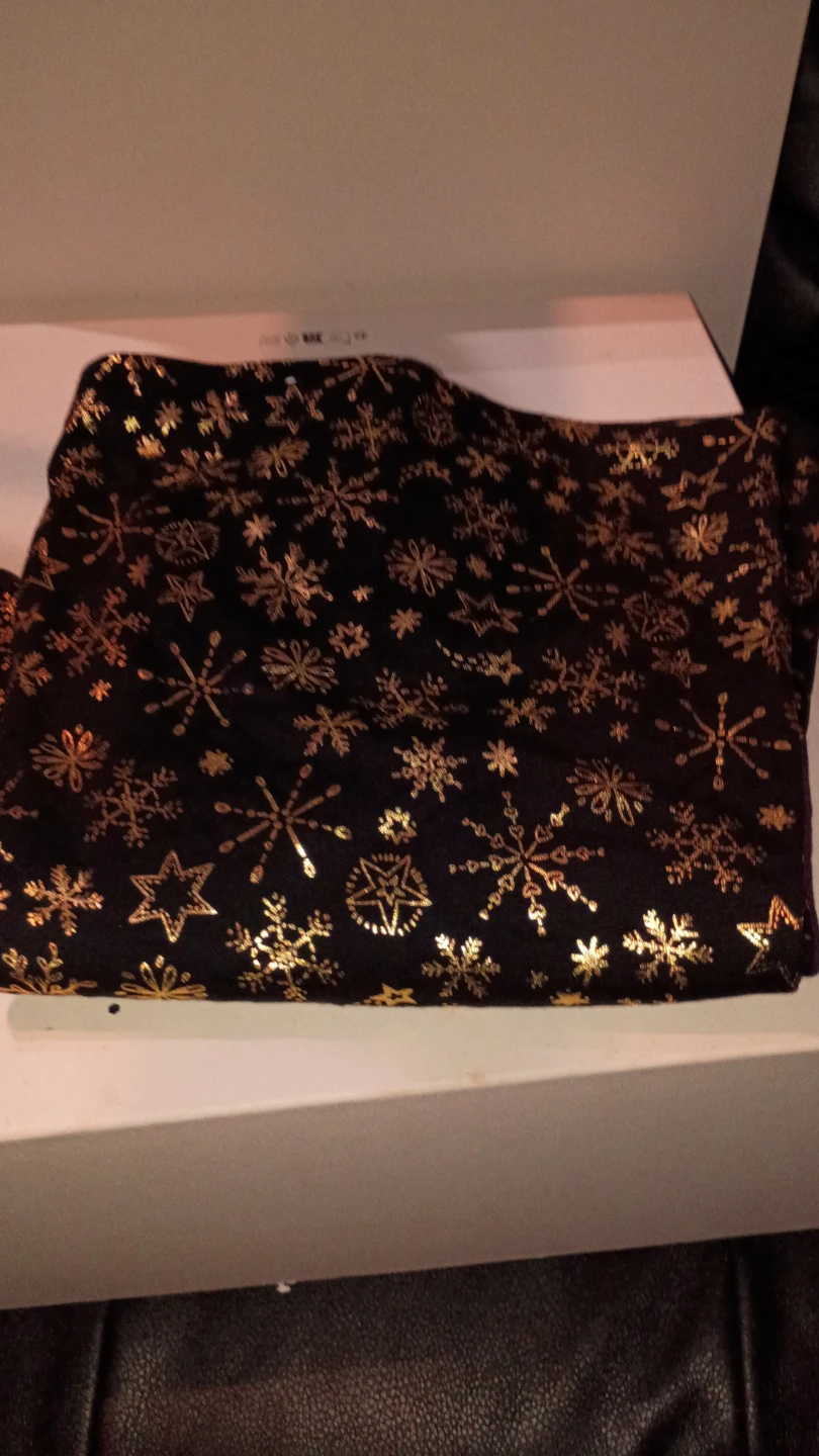 Black & Gold Snowflake Leggings - photo 3