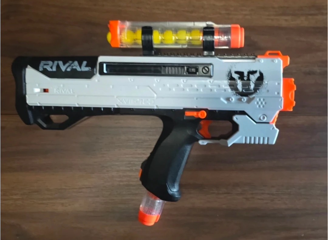 Nerf Rival Phantom Corps Helios XVIII-700