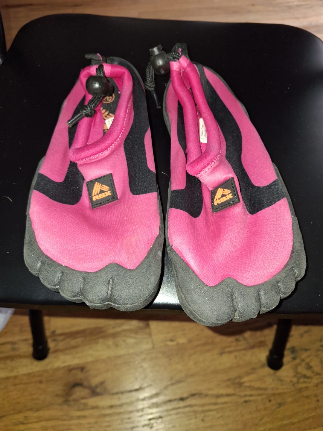 Aqua Shoes Water Shoes Pink Black Size Medium