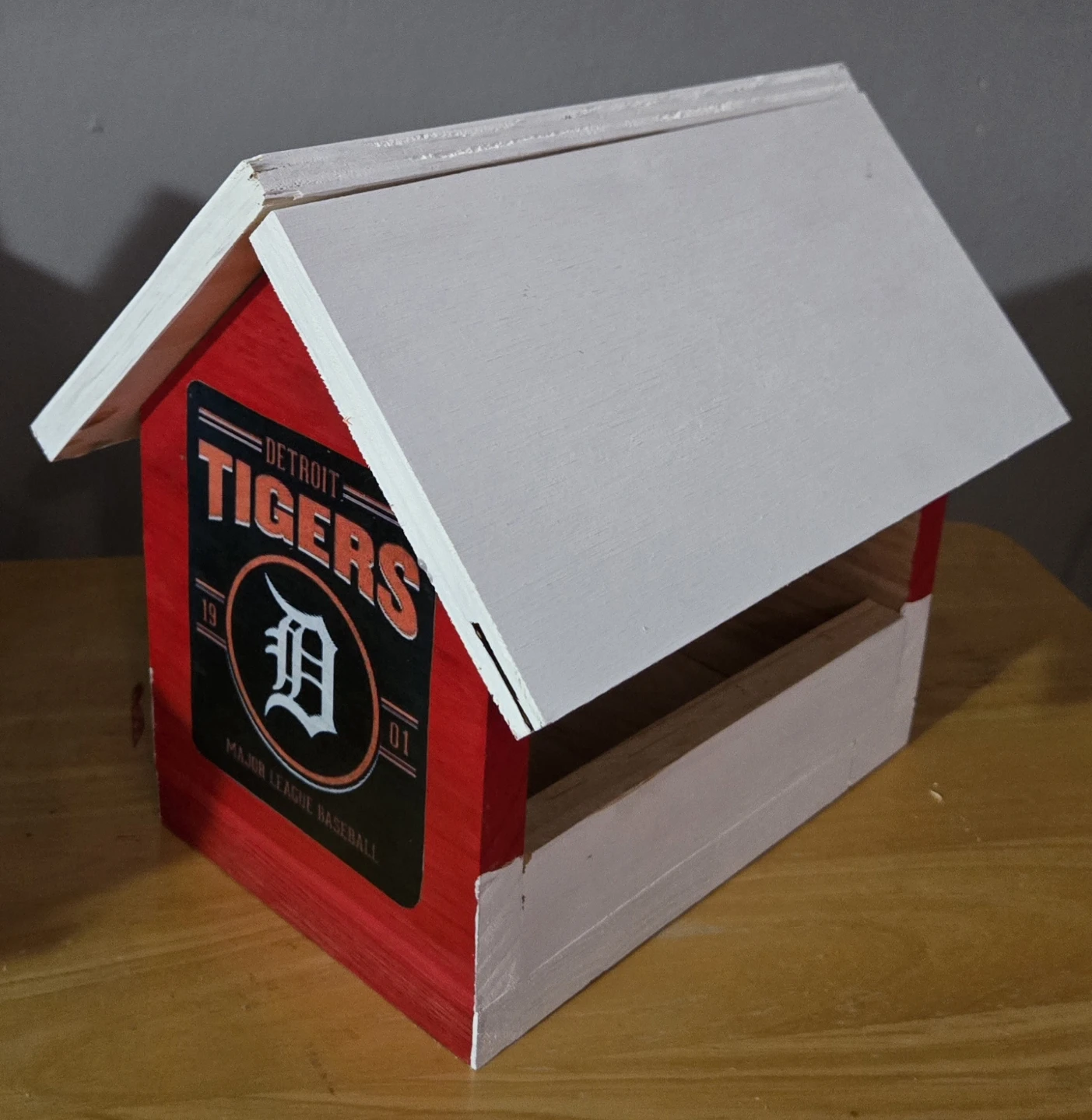 Sports Bird Feeders - photo 5