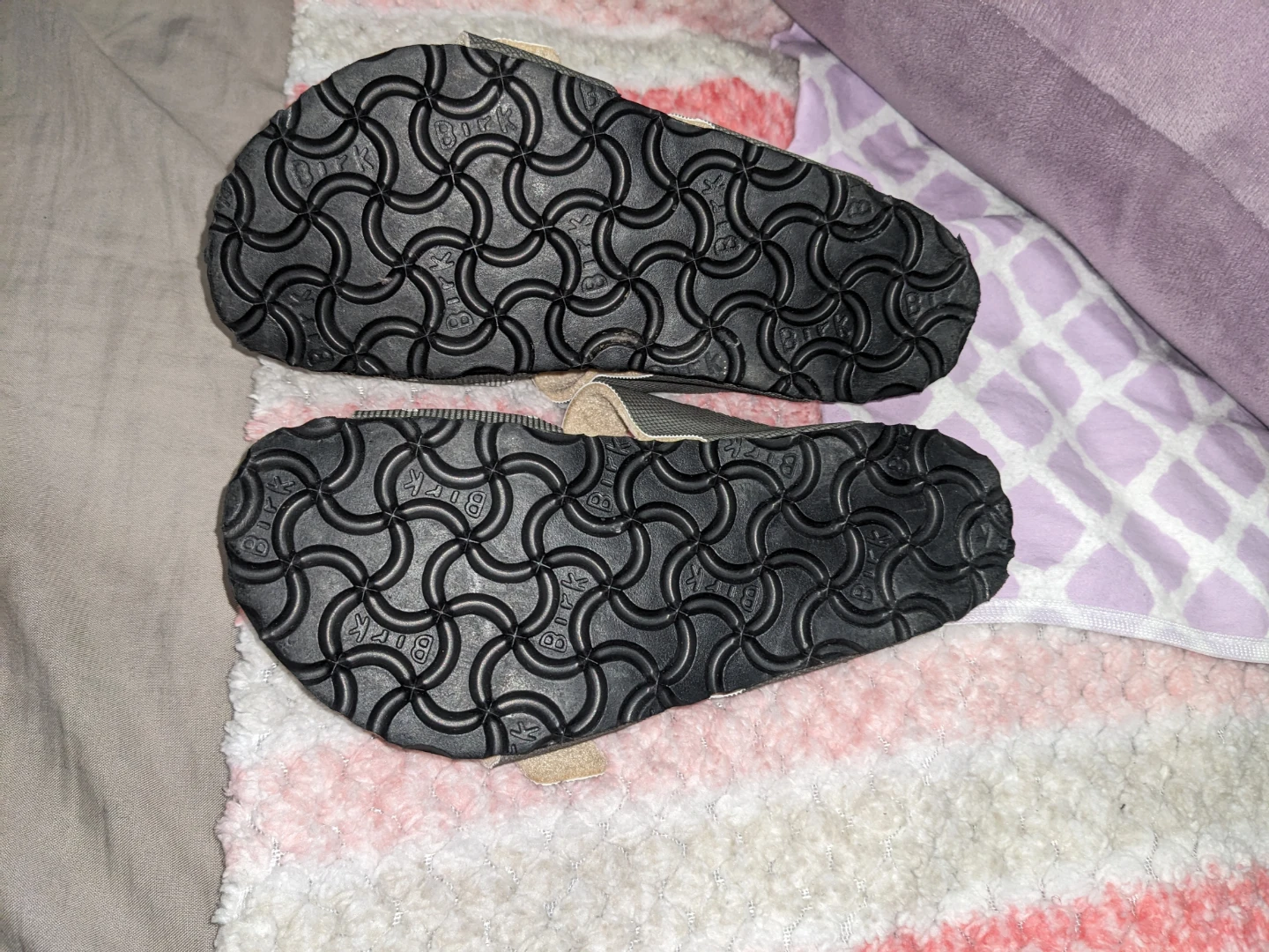 Kids Birkenstock Sandals Size 27 - photo 3