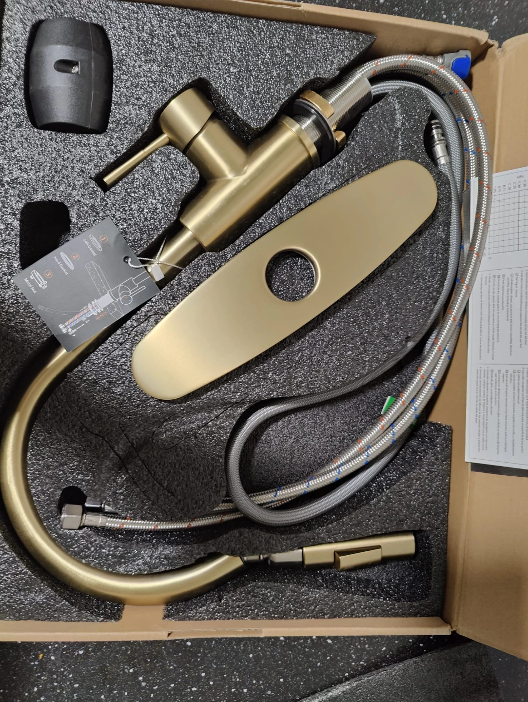 APPASO Kitchen Faucet with Pull Down Sprayer - Gold - photo 2