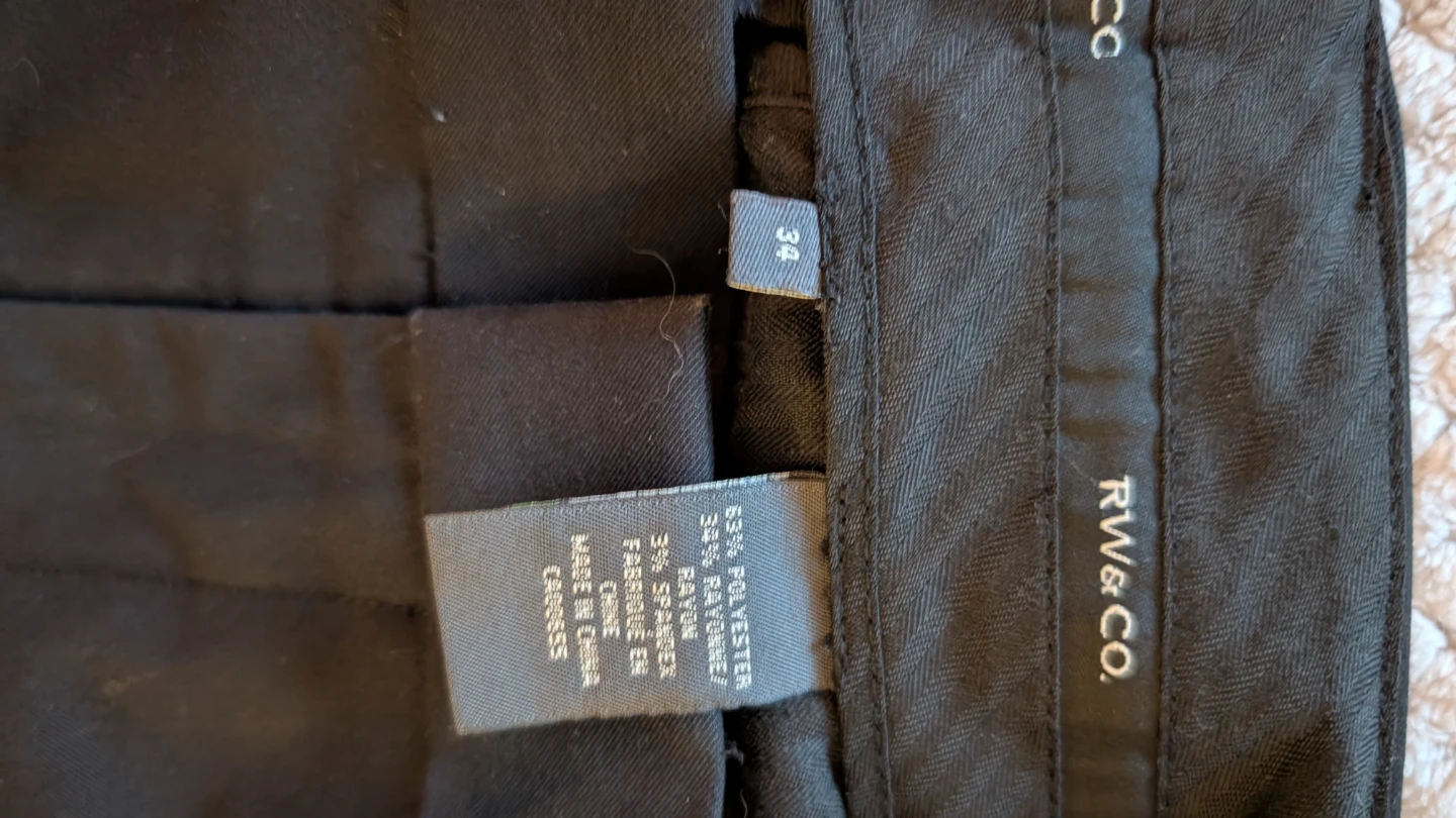 *Bundle* - 7 pairs of 32 x 30 pants - photo 2
