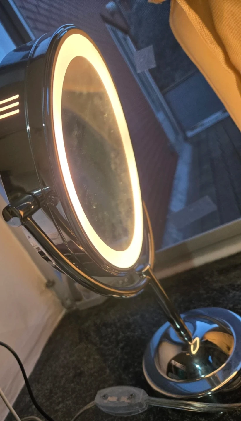 Illuminated Vanity Mirror and Decorative Wall Mirror - photo 3