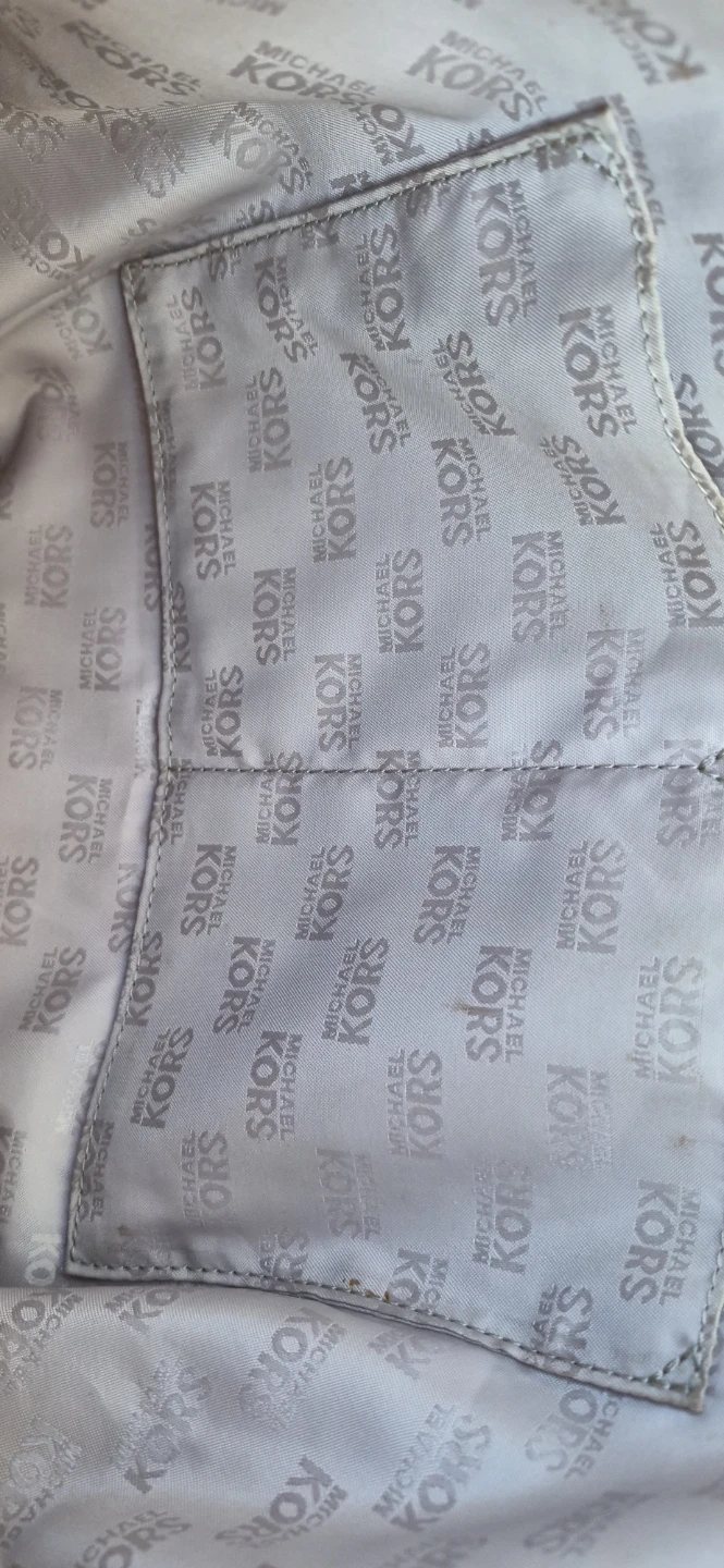 Michael Kors White Monogram Tote Bag - photo 5
