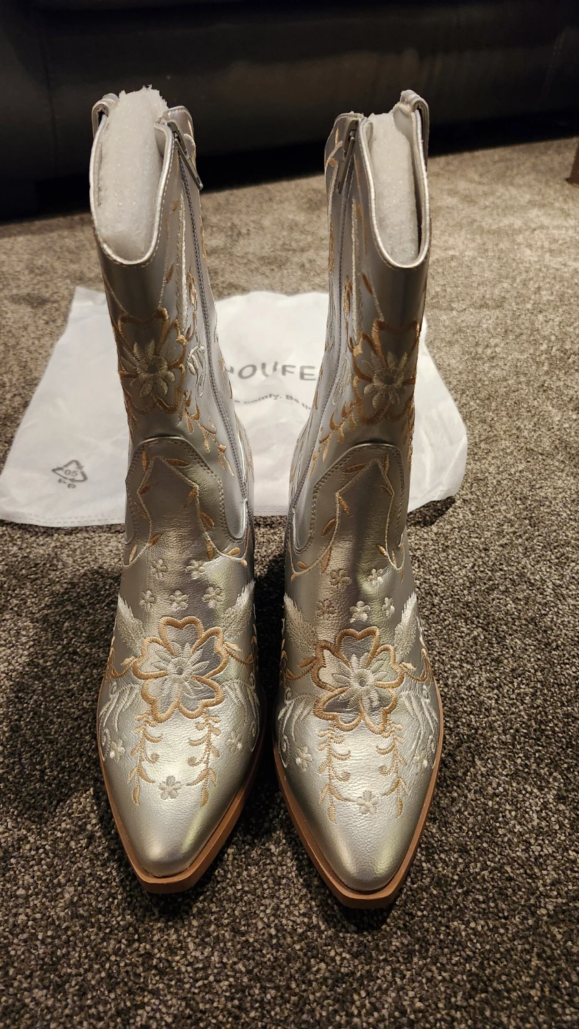 Anjoufemme Silver Embroidered Cowgirl Boots - photo 4