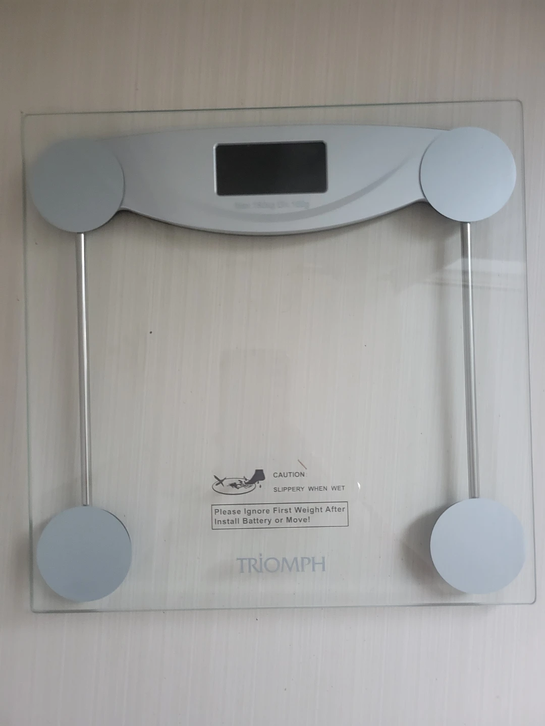 TRIOMPH Glass Digital Bathroom Scale BG630L