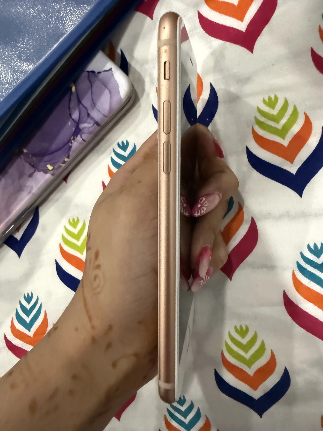 iPhone 8 Rose Gold 64 GB - photo 2