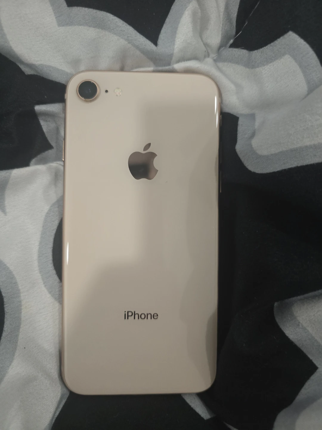 iPhone 8 Rose Gold 64 GB - photo 3
