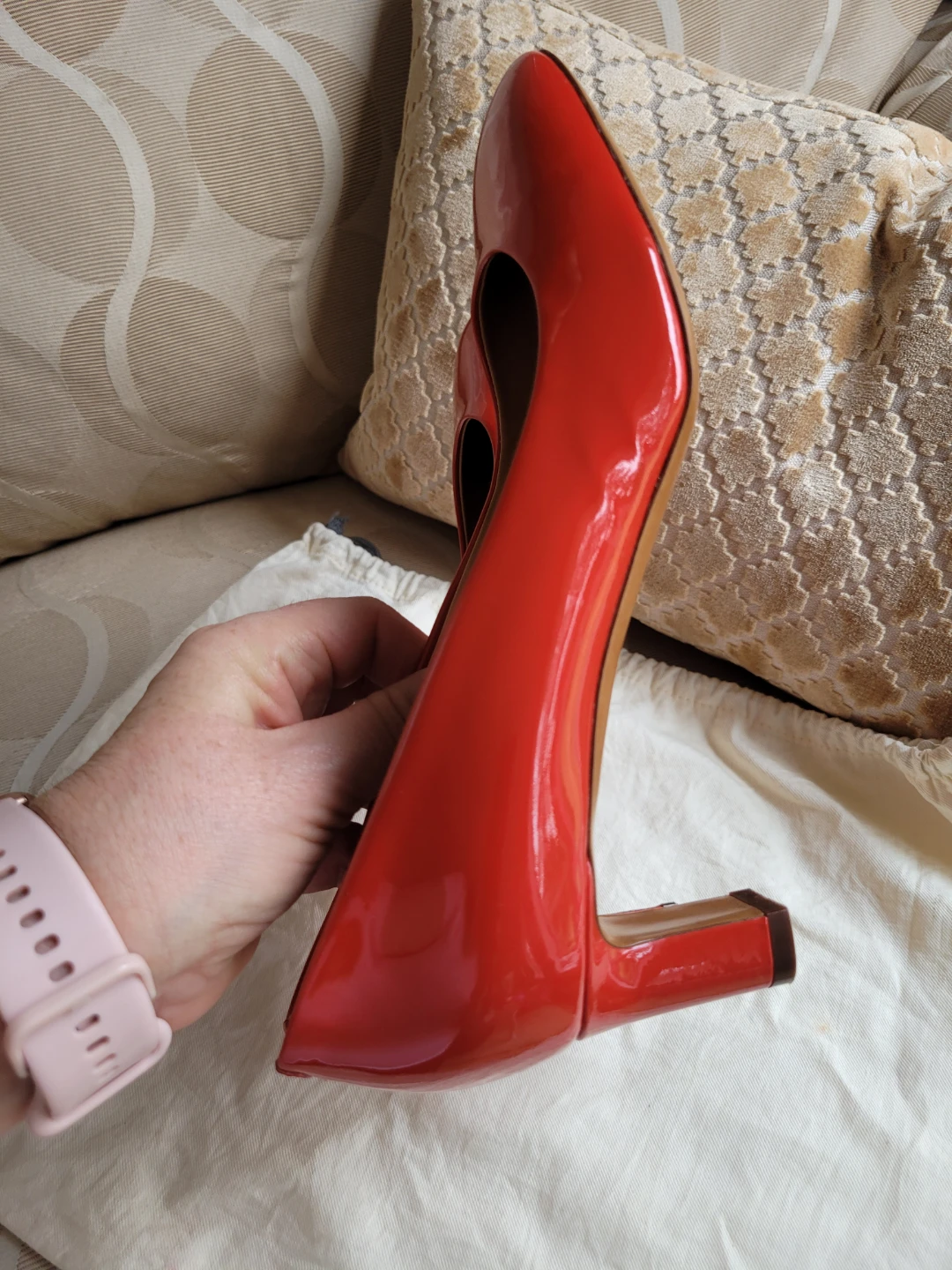 Bally Switzerland Red Patent Leather Pumps - photo 5