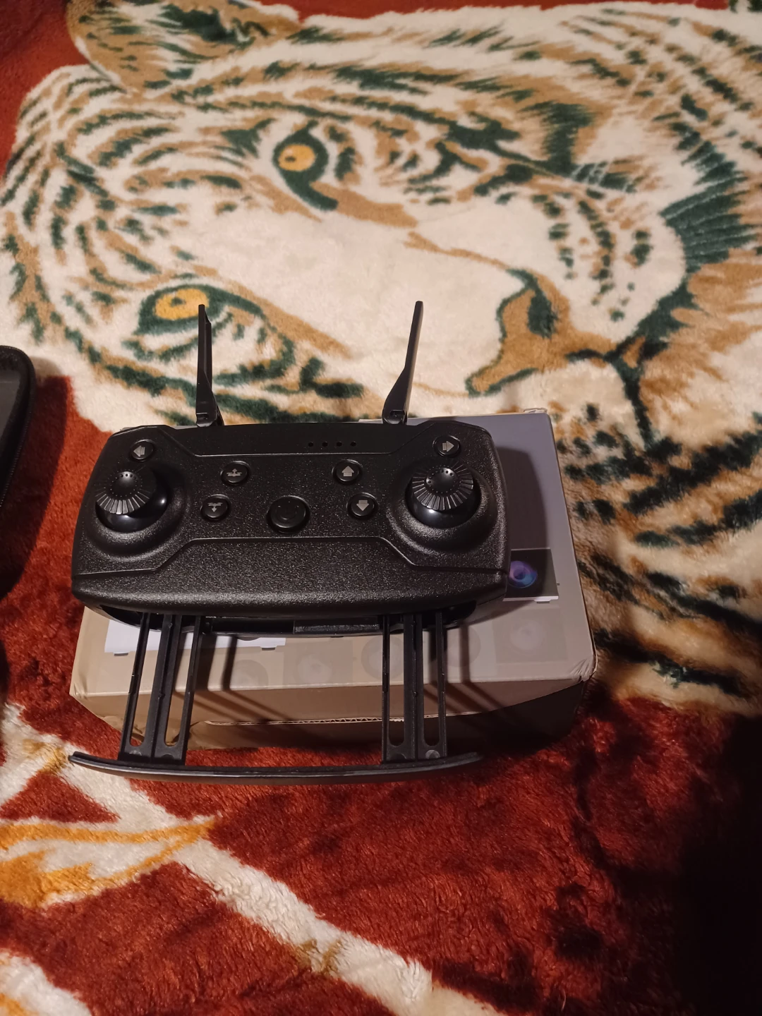 E99 Camera Drone with Remote Control - photo 4