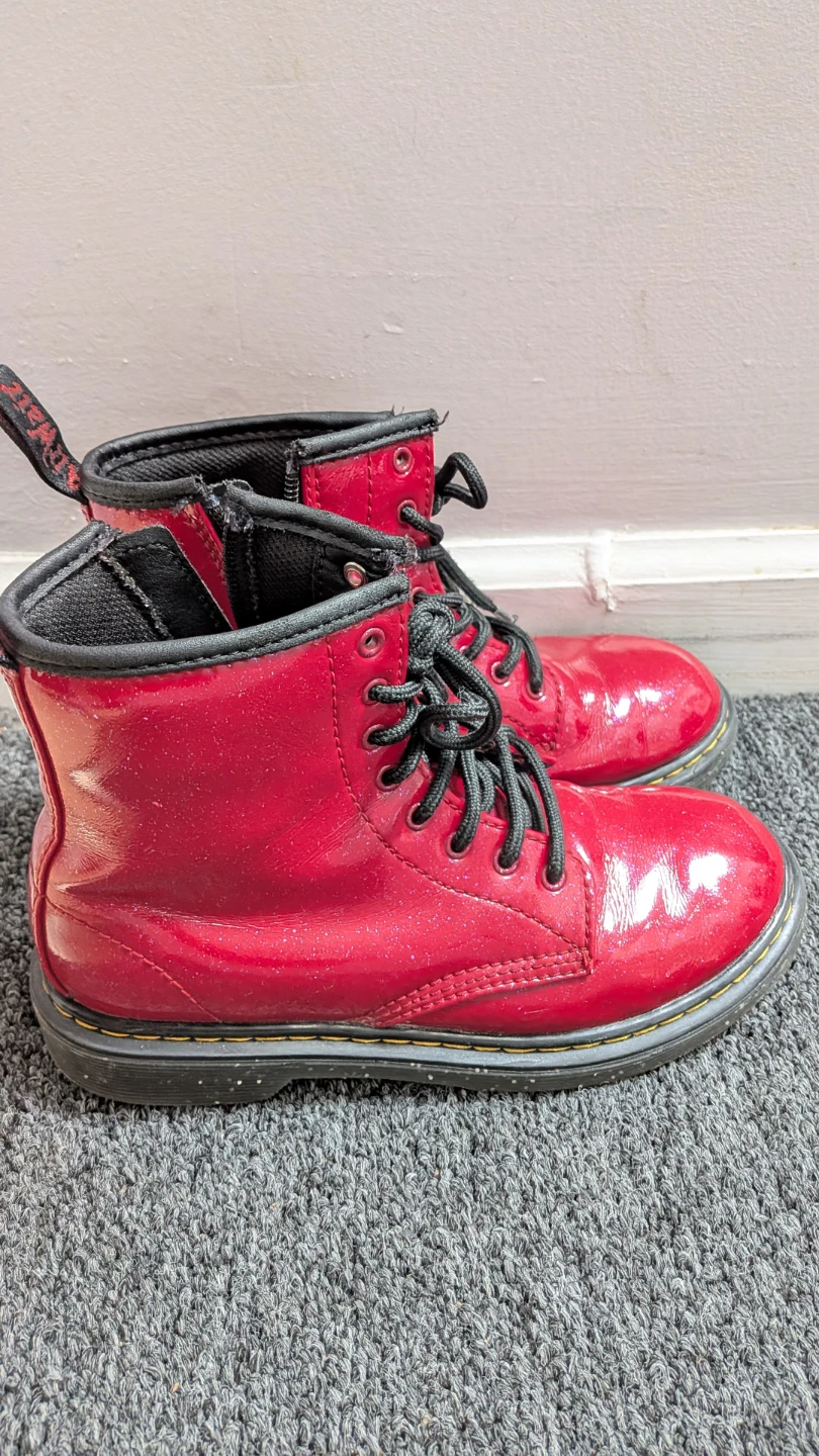 Dr. Martens Red Patent Leather Boots Toddler Size 3 US - photo 4