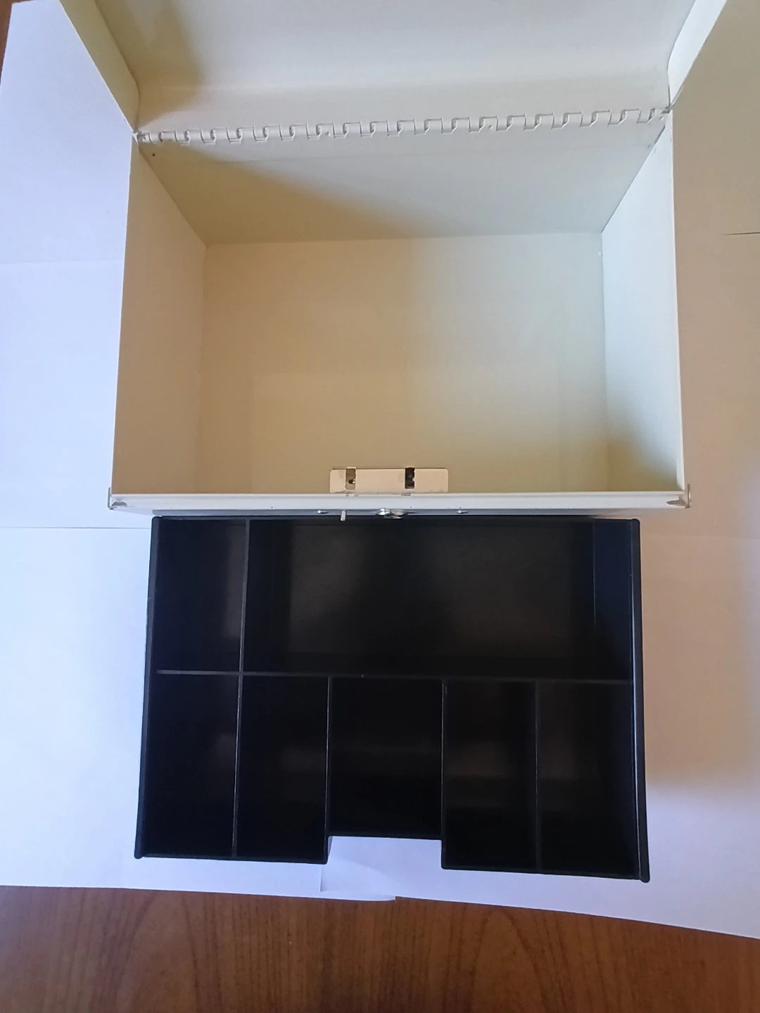 Cash box - photo 4