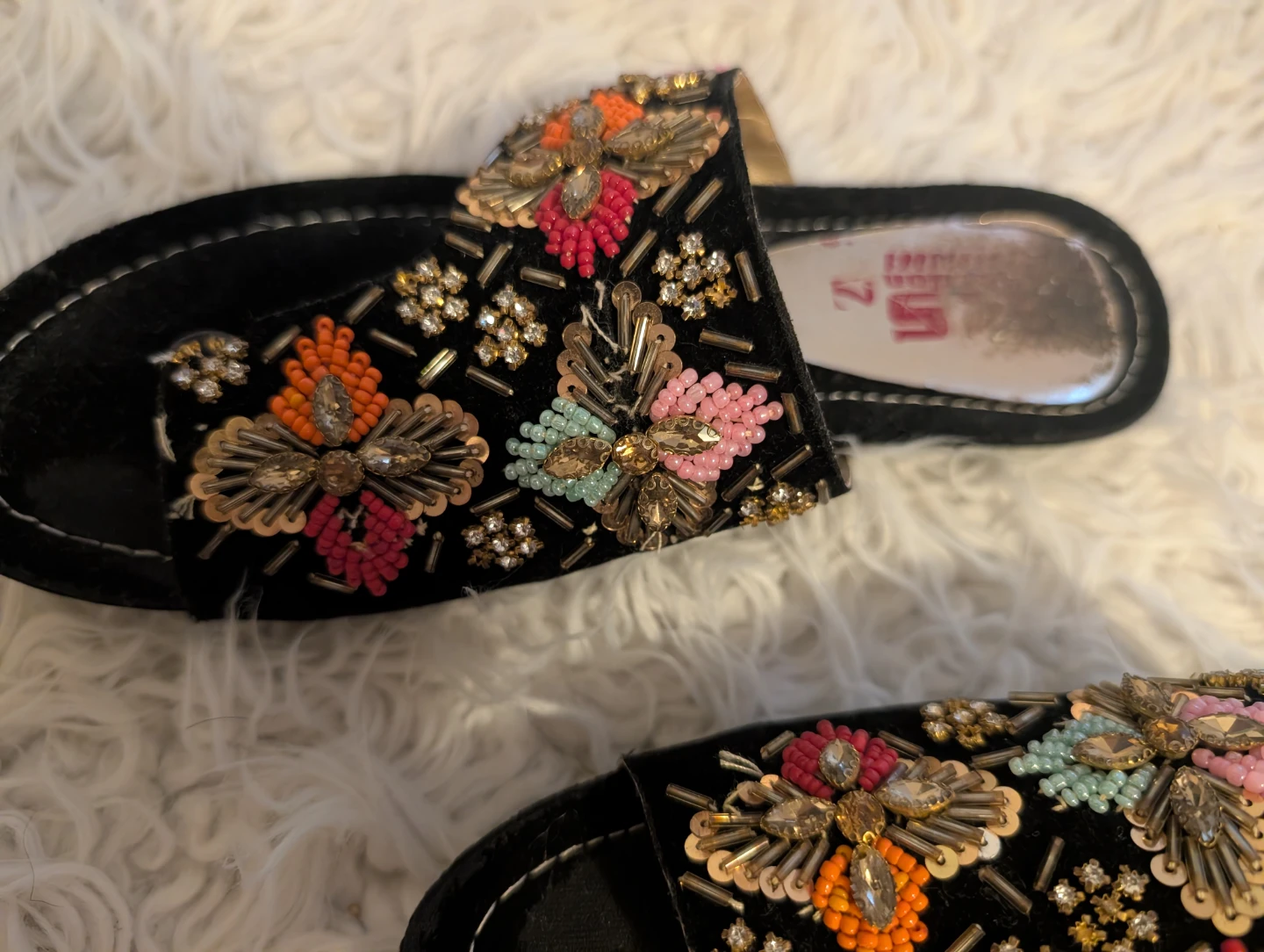 Embellished Black Slide Sandals Size 7 - photo 3