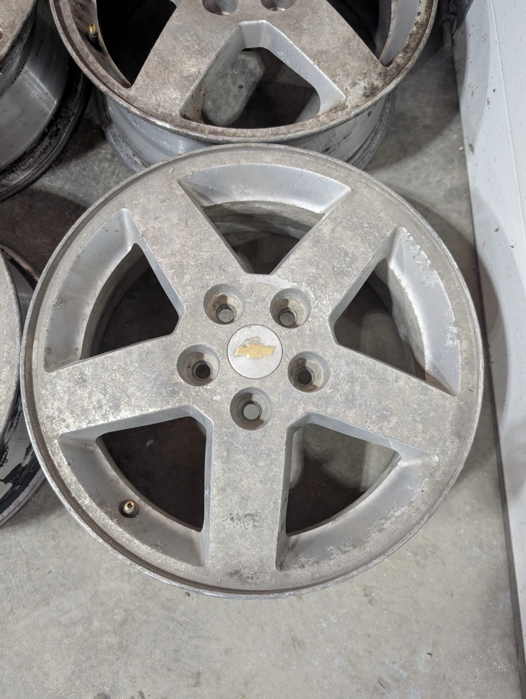 (4)-16 Inch Alloy Rims Off 2008 Chevrolet Cobalt 5x110 - photo 2