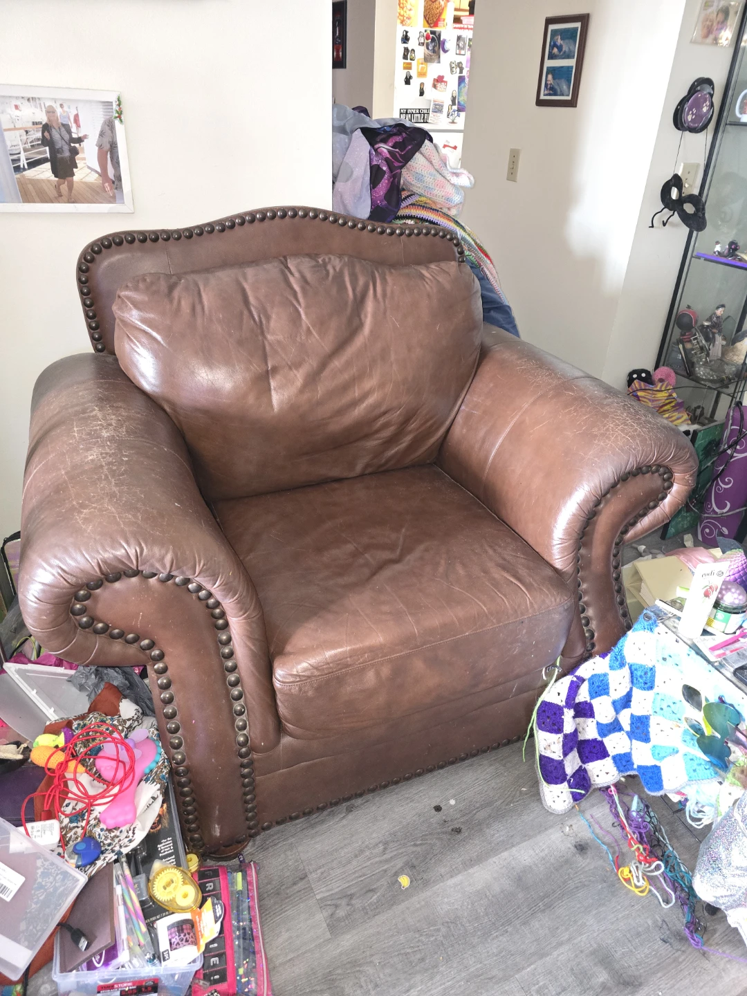 Brown Leather Armchair - photo 3