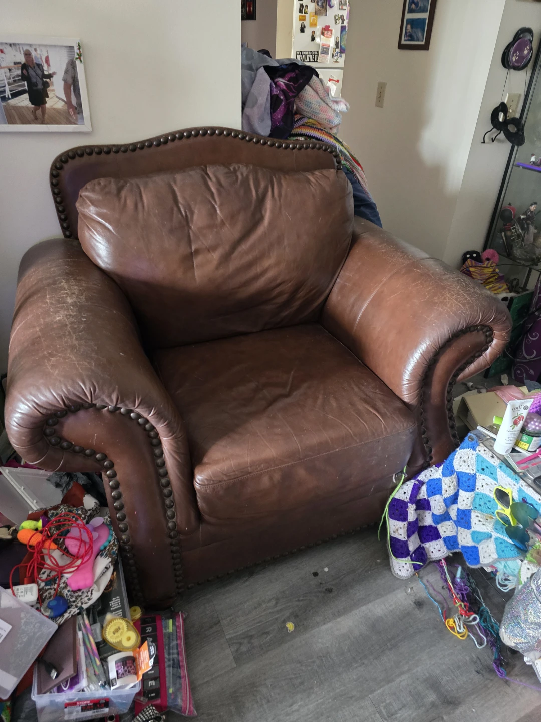 Brown Leather Armchair - photo 4