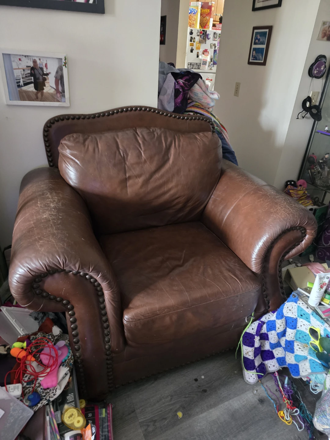 Brown Leather Armchair - photo 5