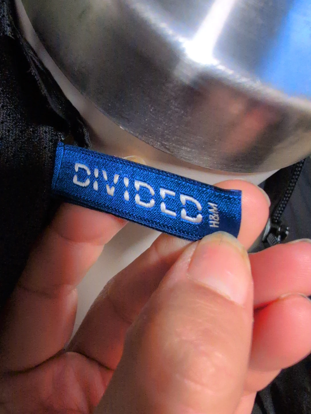 H&M Divided Black Hooded Windbreaker Jacket - photo 5