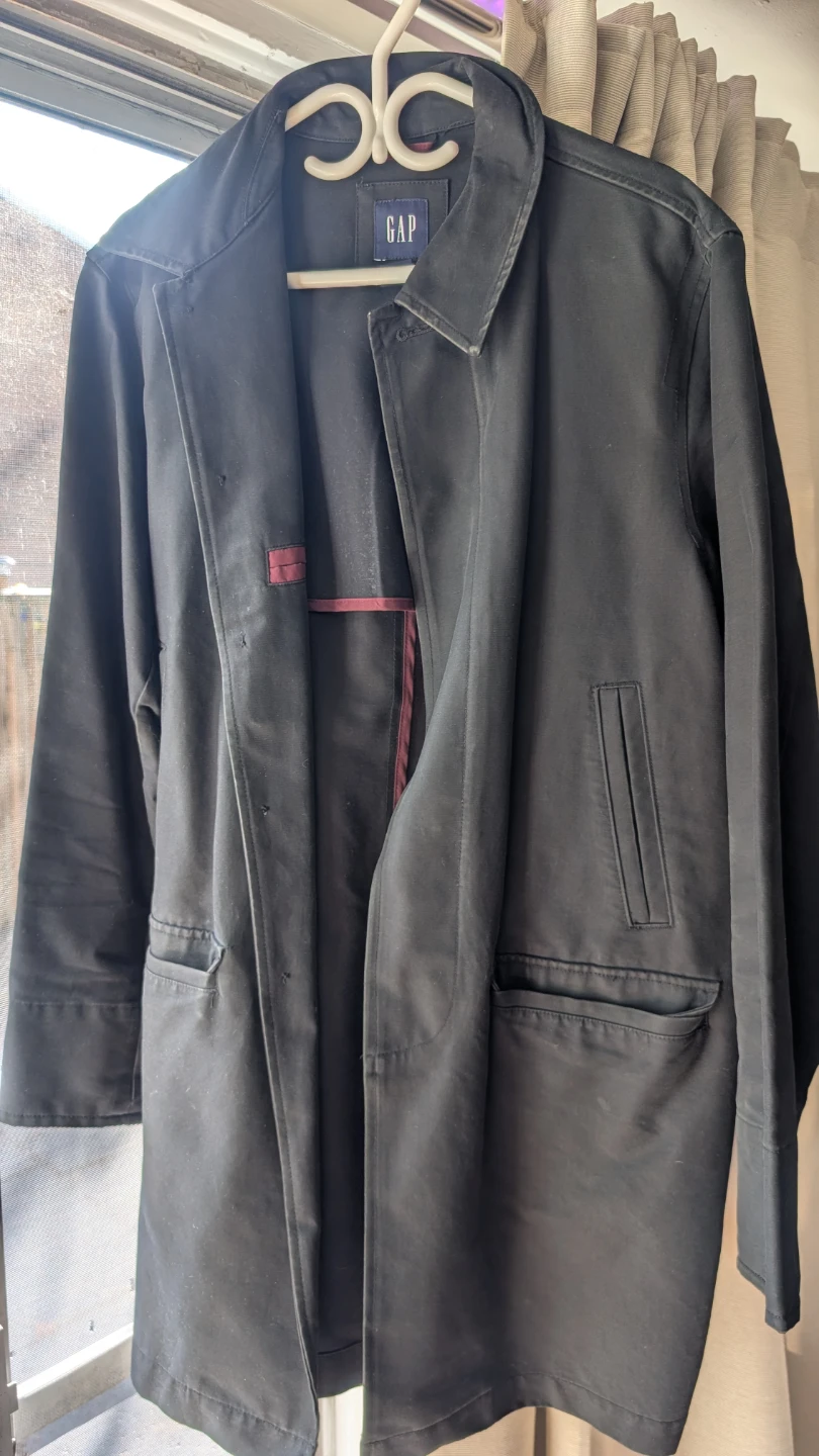 GAP Black Jacket