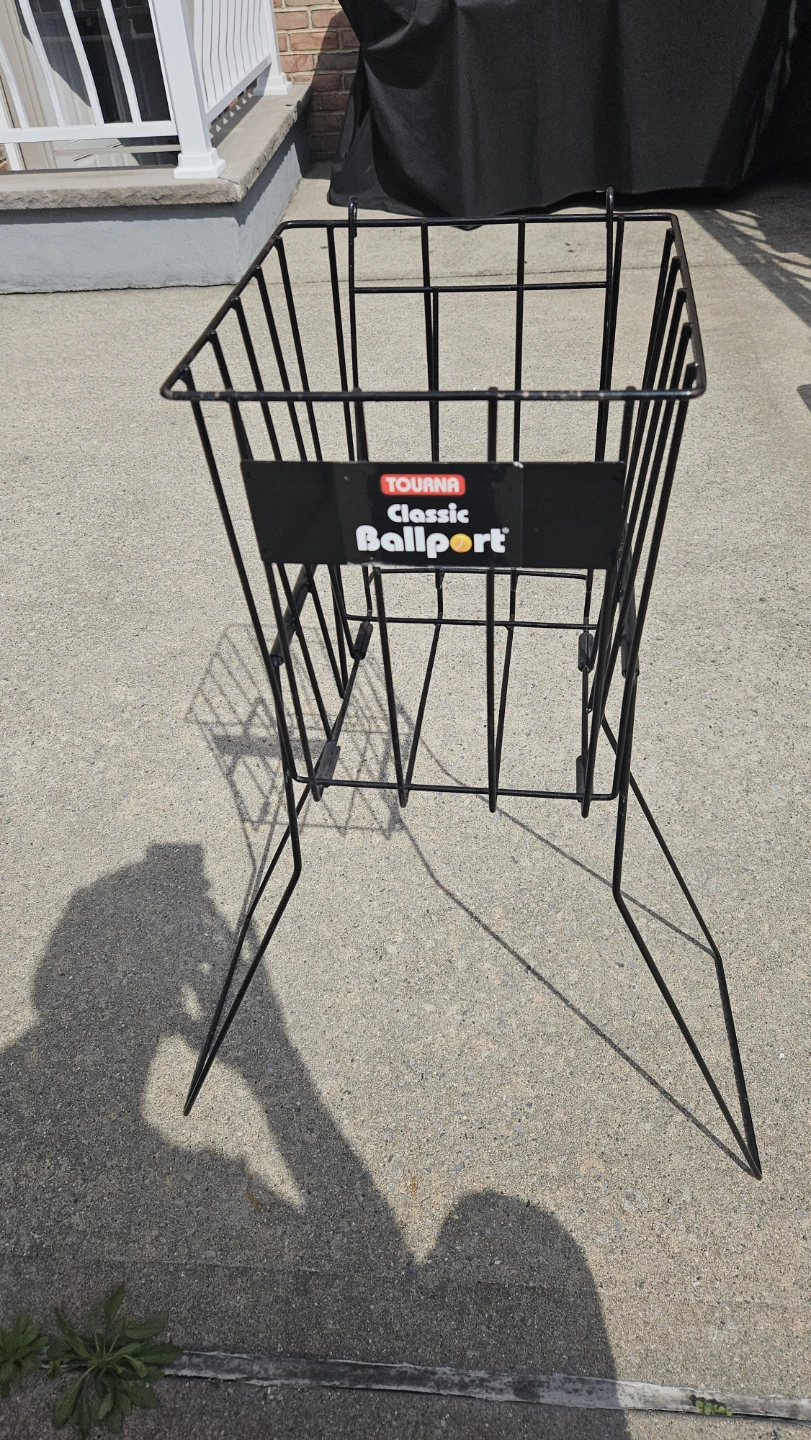 Tourna Classic Ballport Tennis Ball Basket