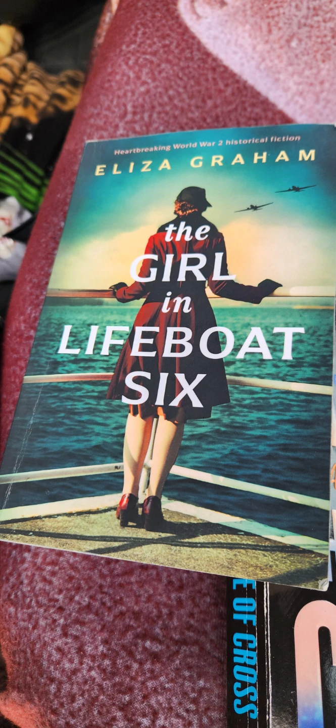 The Girl in Lifeboat Six by Eliza Graham🌱 - photo 2